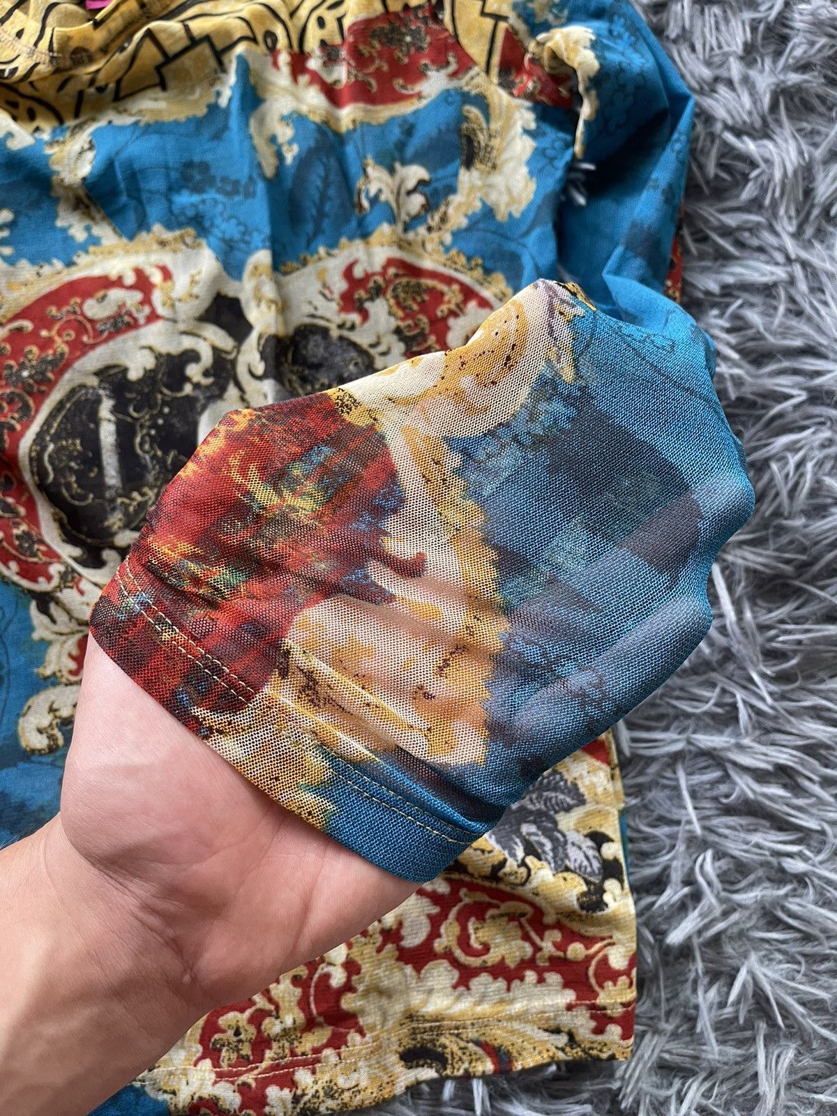 Vintage 👑 Save the Queen Y2K vintage iconic portrait mesh longsleeve Size S / US 4 / IT 40 - 10 Thumbnail