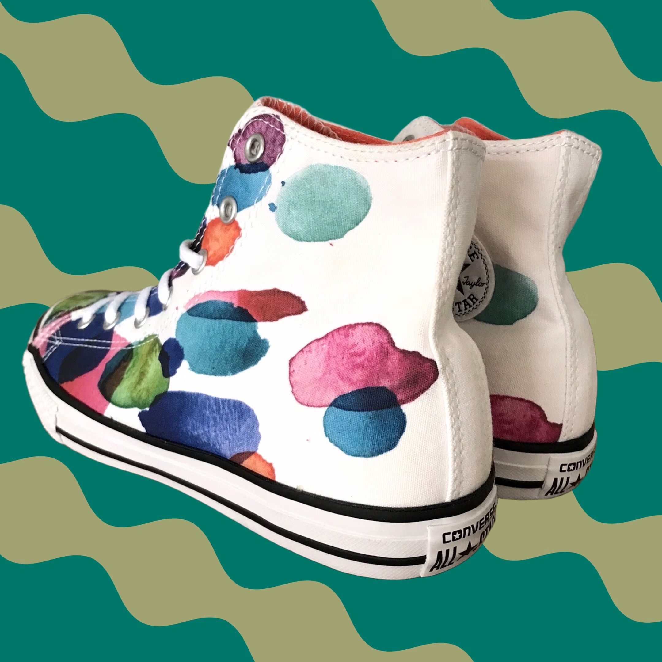 Converse Converse Women/Junior Flora Watercolor Chuck Taylor All Star Hi-Top Sneakers 8/6 Casual Multicolor Floral Pattern Art Style Shoes Size US 8 / IT 38 - 1 Thumbnail