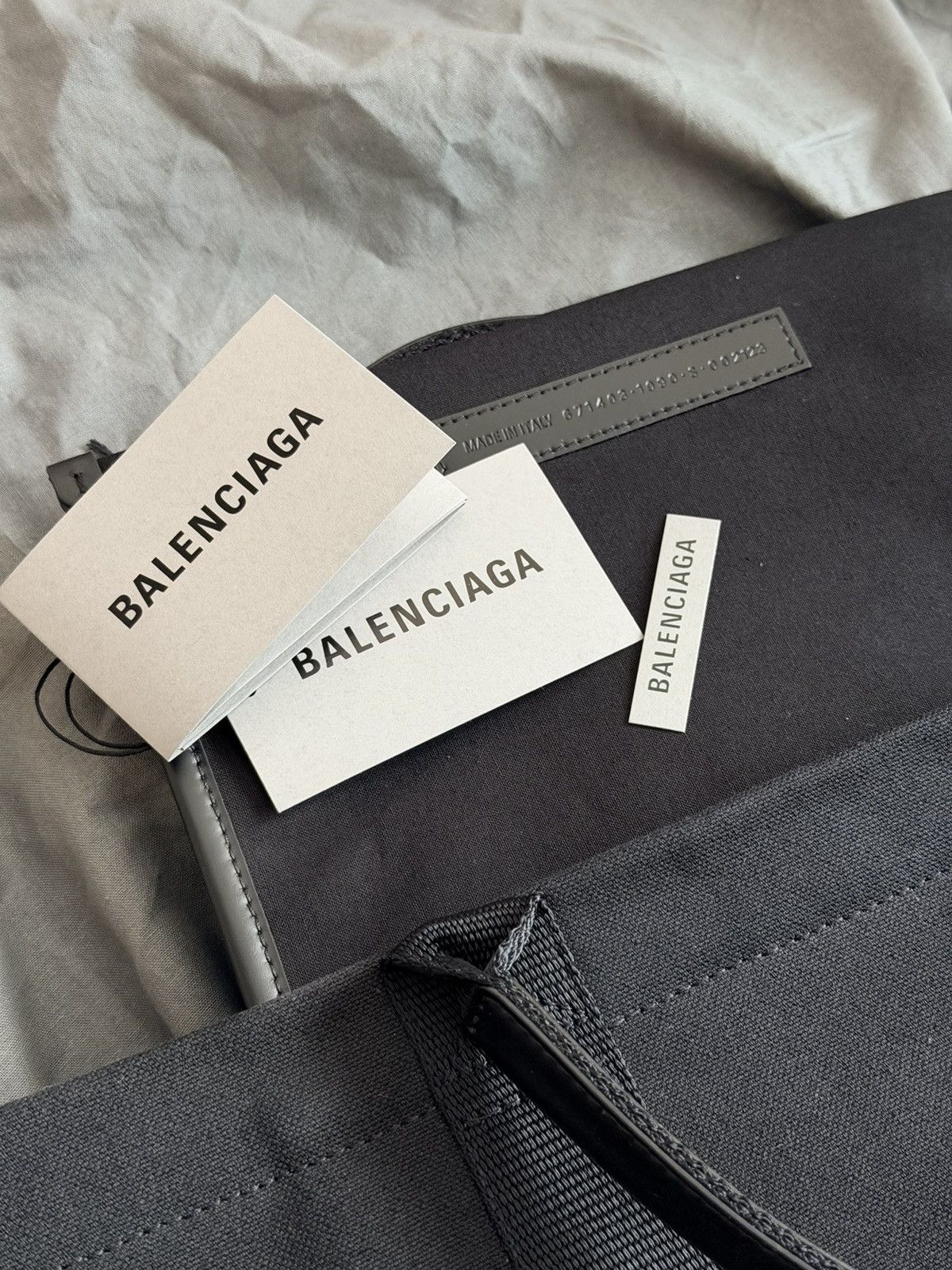 Balenciaga BALENCIAGA Neo Navy Large Tote Size ONE SIZE - 6 Thumbnail