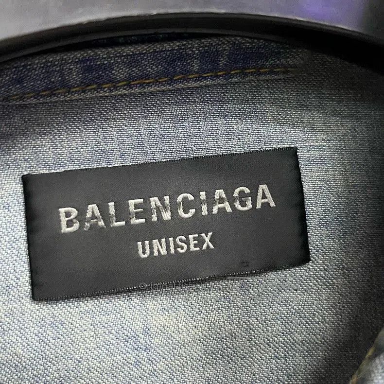Balenciaga Balenciaga Blue Denim Jacket with Print. Size US XS / EU 42 / 0 - 4 Thumbnail