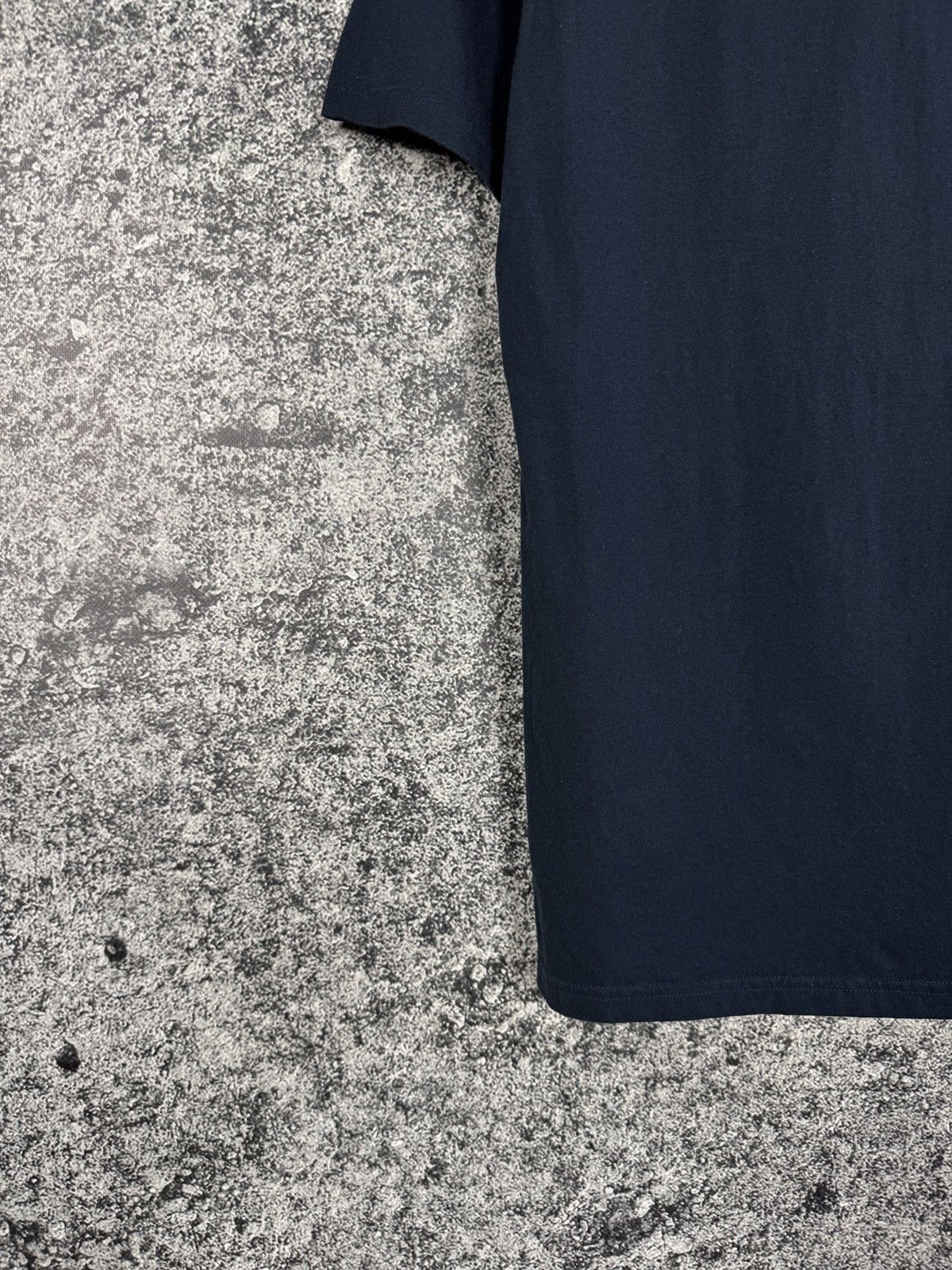 Barbour × Vintage Mens Barbour International T-Shirt Slim Fit Navy Blue Size L Size US M / EU 48-50 / 2 - 11 Thumbnail