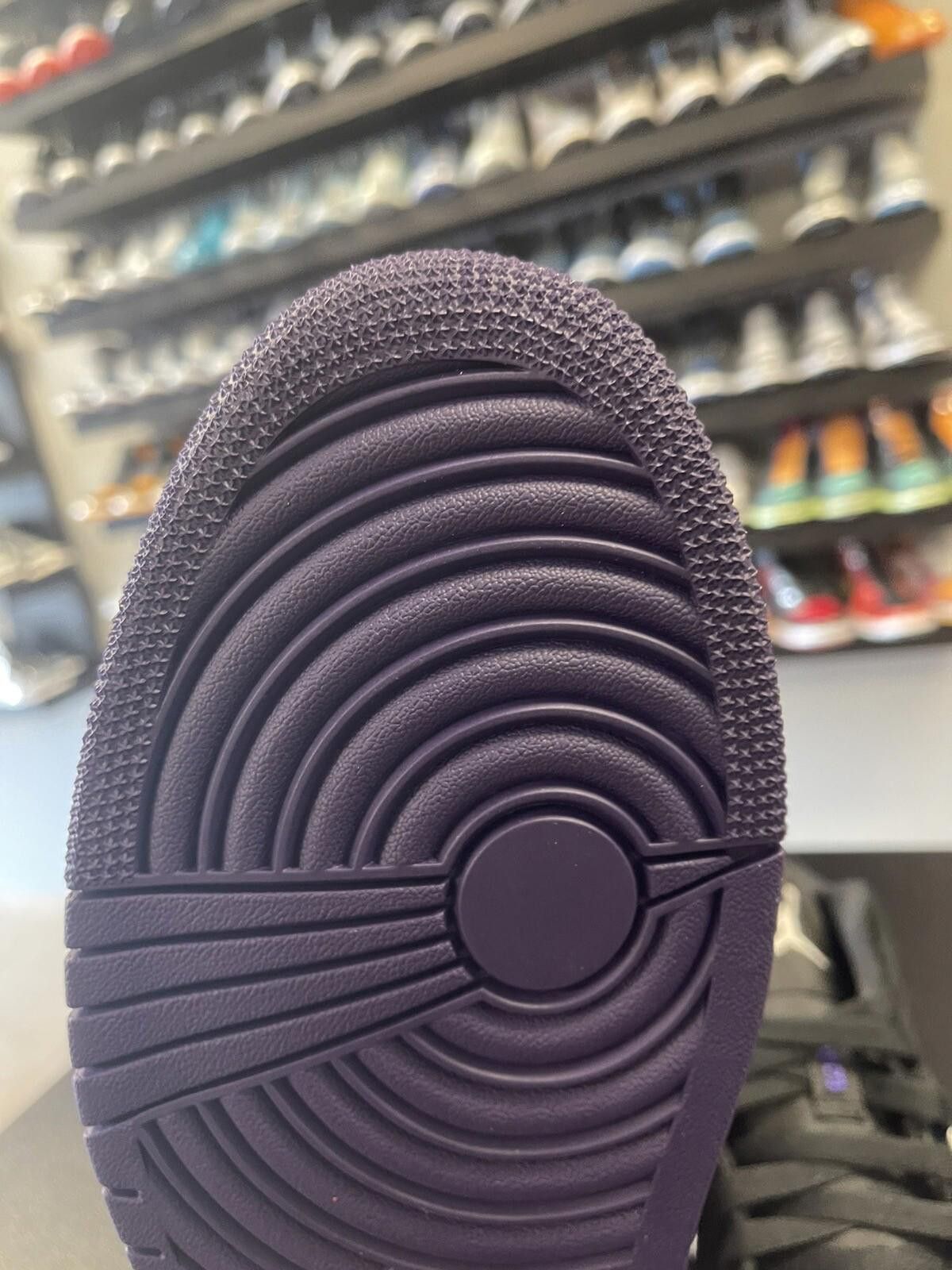 Jordan Brand Size 13 - Nike Air Jordan 1 Low Court Purple 553558-125 Size US 13 / EU 46 - 11 Thumbnail