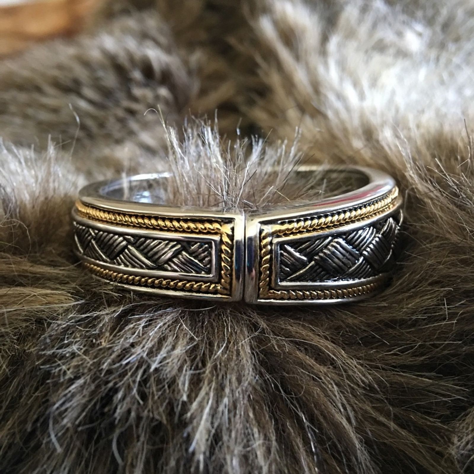 Jewelry Gorgeous multi tone braided detail clamp bracelet Size ONE SIZE - 7 Thumbnail