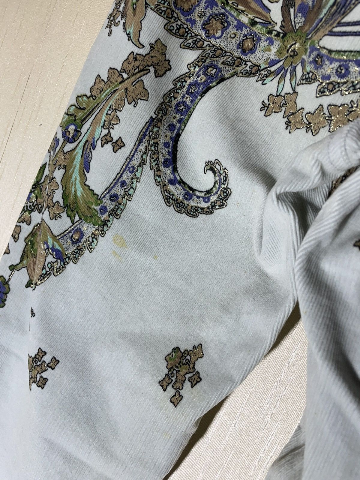 Roberto Cavalli × Vintage Roberto Cavalli velvet floral print vintage pants 90s Size 28" / US 6 / IT 42 - 16 Thumbnail