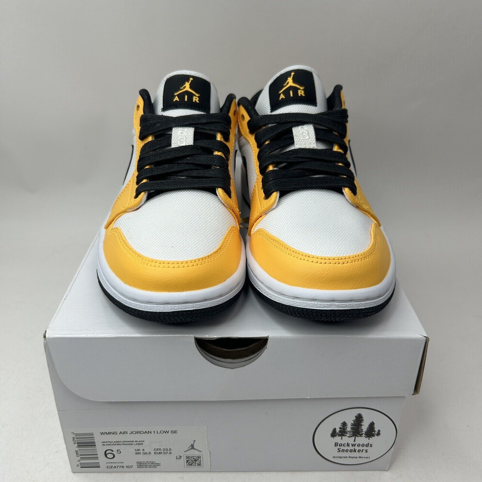 Nike Nike Jordan 1 Retro Low SE WMNS “Laser Orange” 2023 Size US 6.5 / IT 36.5 - 2 Thumbnail