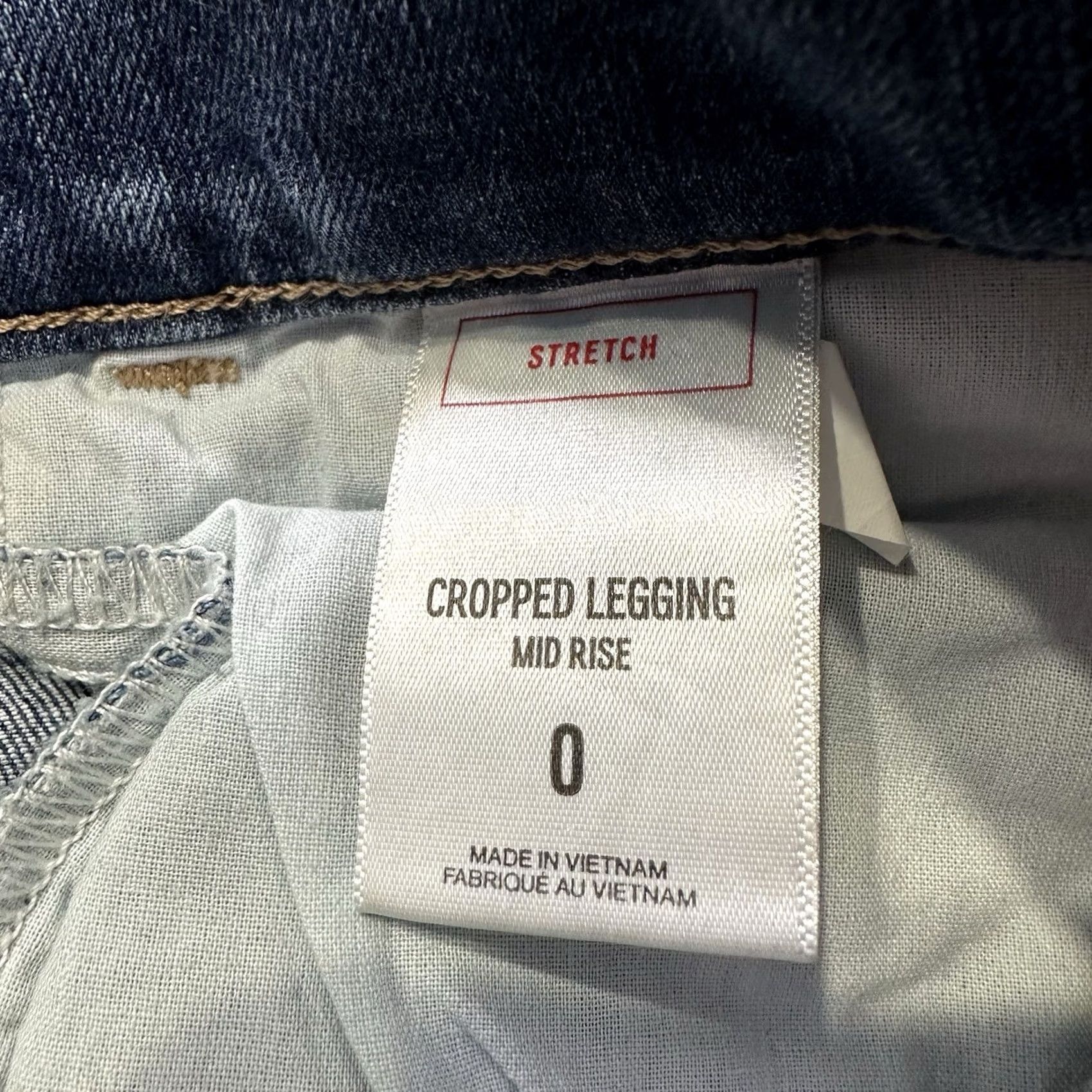 Express Express Jeans Womens 0 26x26 Mid Rise Cropped Jeggings Raw Hem Stretch Denim Jeans Shirt? Size 26" / US 2 / IT 38 - 6 Thumbnail
