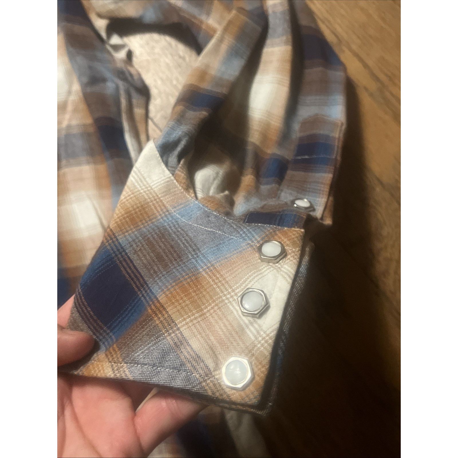 The Unbranded Brand Vtg 50s Heavy Rayon Shadow Plaid Shirt Sawtooth Pearl Snap M Size US M / EU 48-50 / 2 - 13 Thumbnail