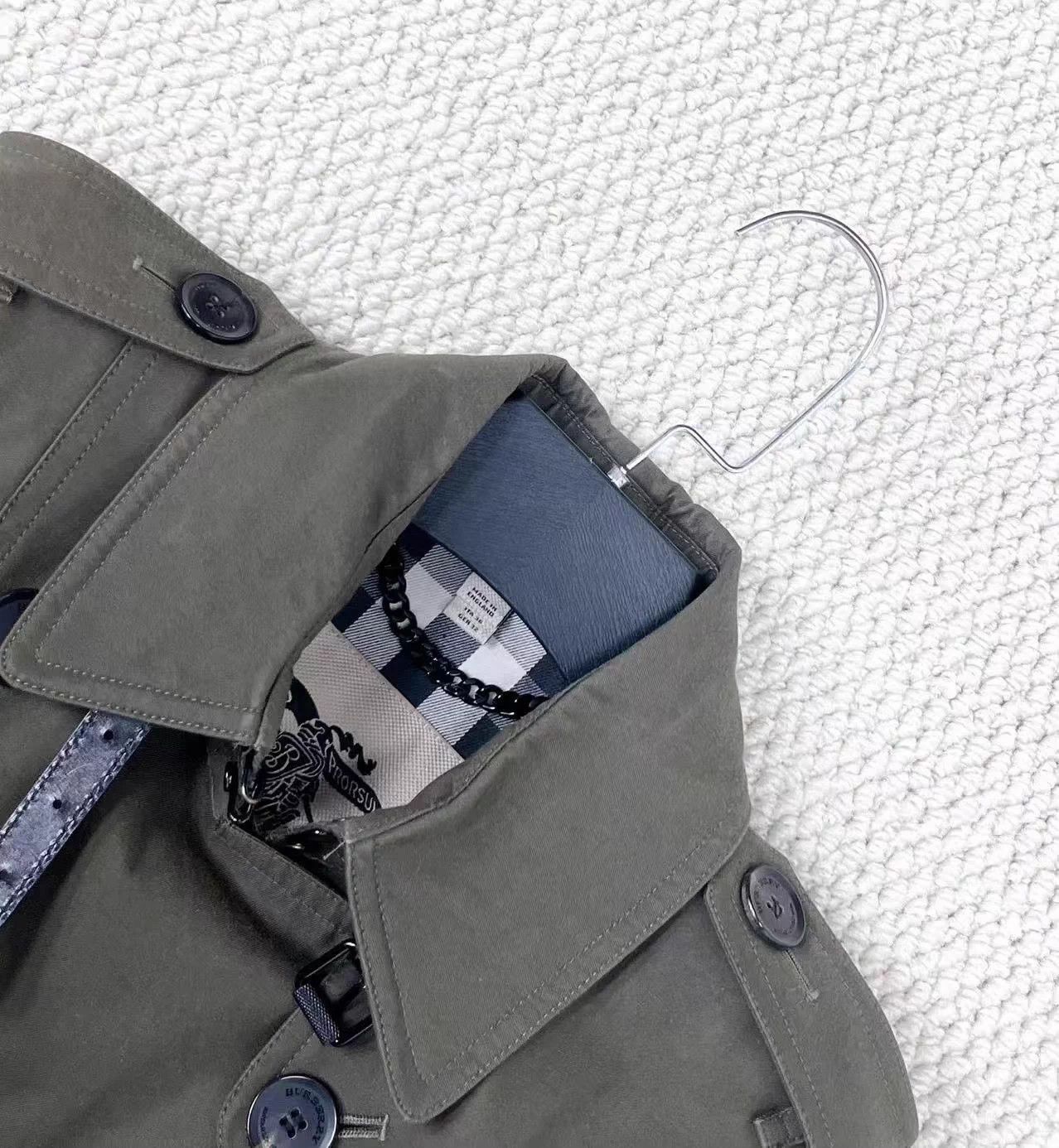 Burberry Burberry Brown-Green Leather-Button Cuff-Strap Trench UK4 Size XS / US 0-2 / IT 36-38 - 3 Thumbnail