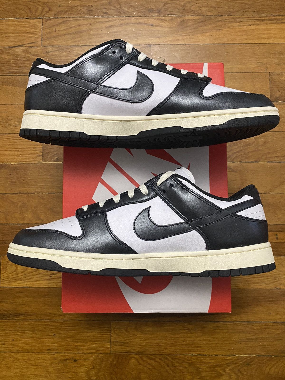 Nike Size 12.5M / 14W - Nike Dunk Low Vintage Panda Black Size US 12.5 / EU 45-46 - 3 Thumbnail