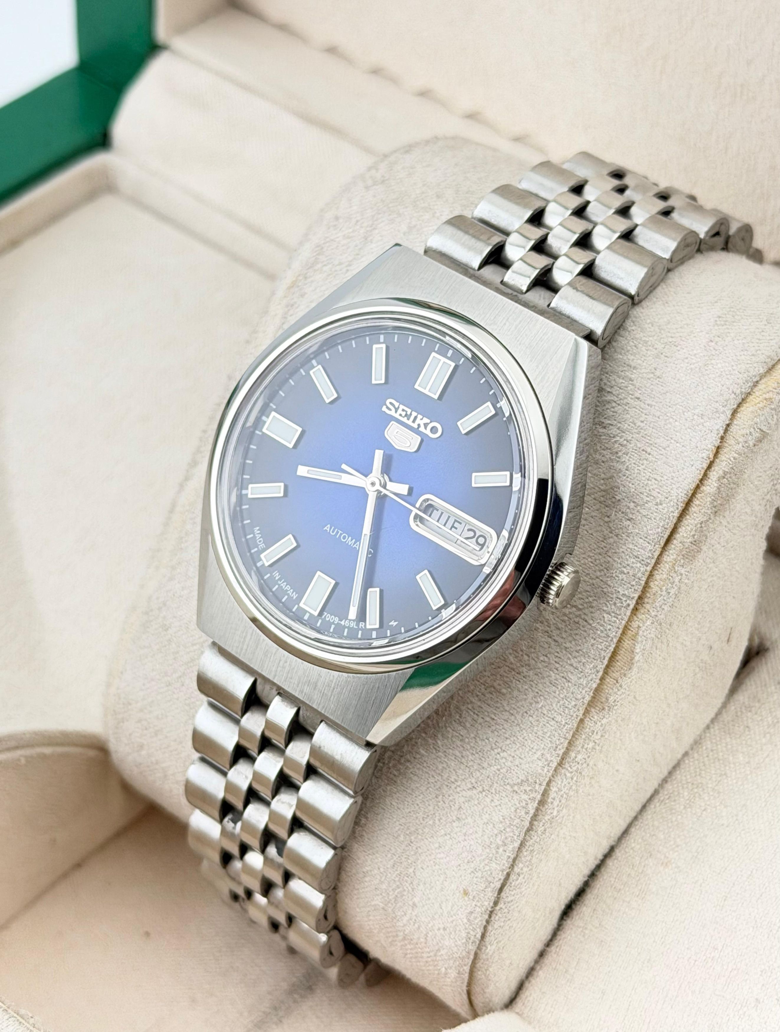 Seiko Vintage Men's Wrist Automatic Watch|Blue Dial Size 36 - 5 Thumbnail