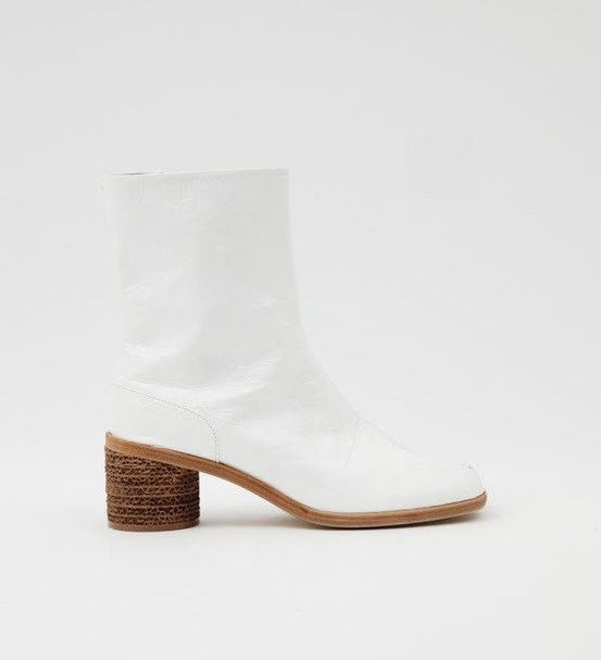 image of Maison Margiela O1W1Db10324 Boot In White, Men's
