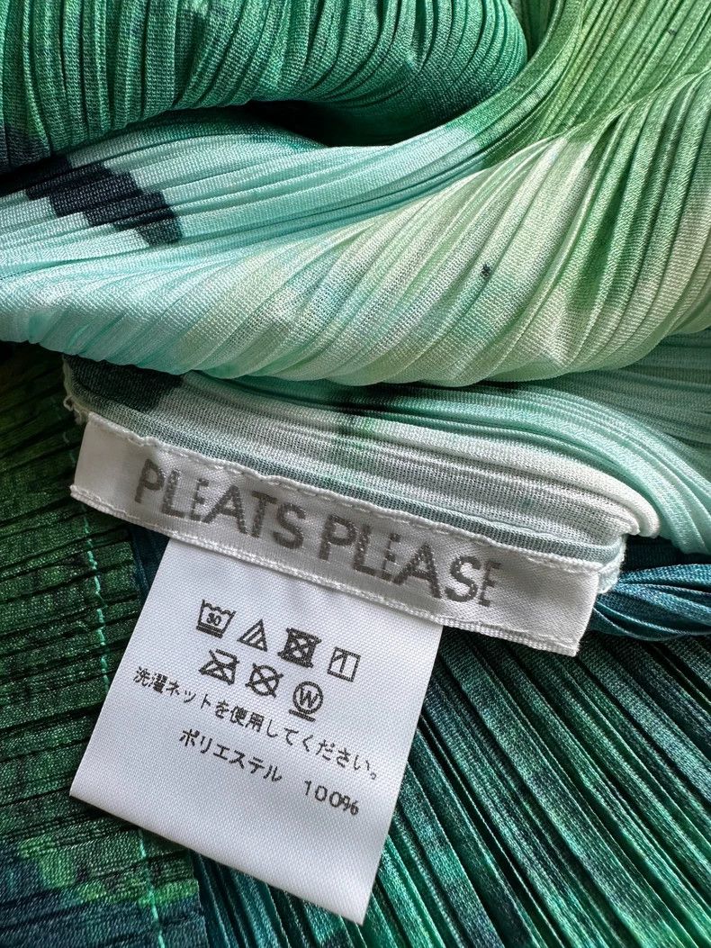 Issey Miyake Issey Miyake size:3 Floral series vest Size M / US 6-8 / IT 42-44 - 8 Thumbnail