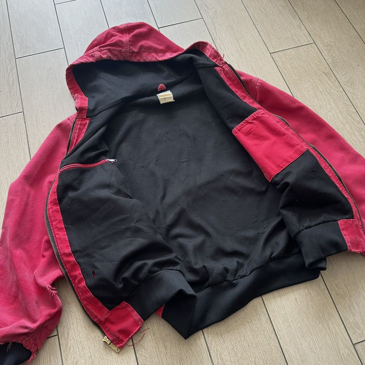 Carhartt Rare Carhartt Duck Active Jacket 90s – Red [Made in USA] Size US L / EU 52-54 / 3 - 12 Thumbnail