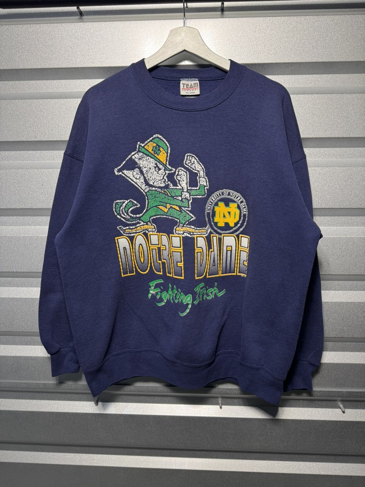 Vintage 90’s norte dame college crew neck Size US XL / EU 56 / 4 - 1 Thumbnail