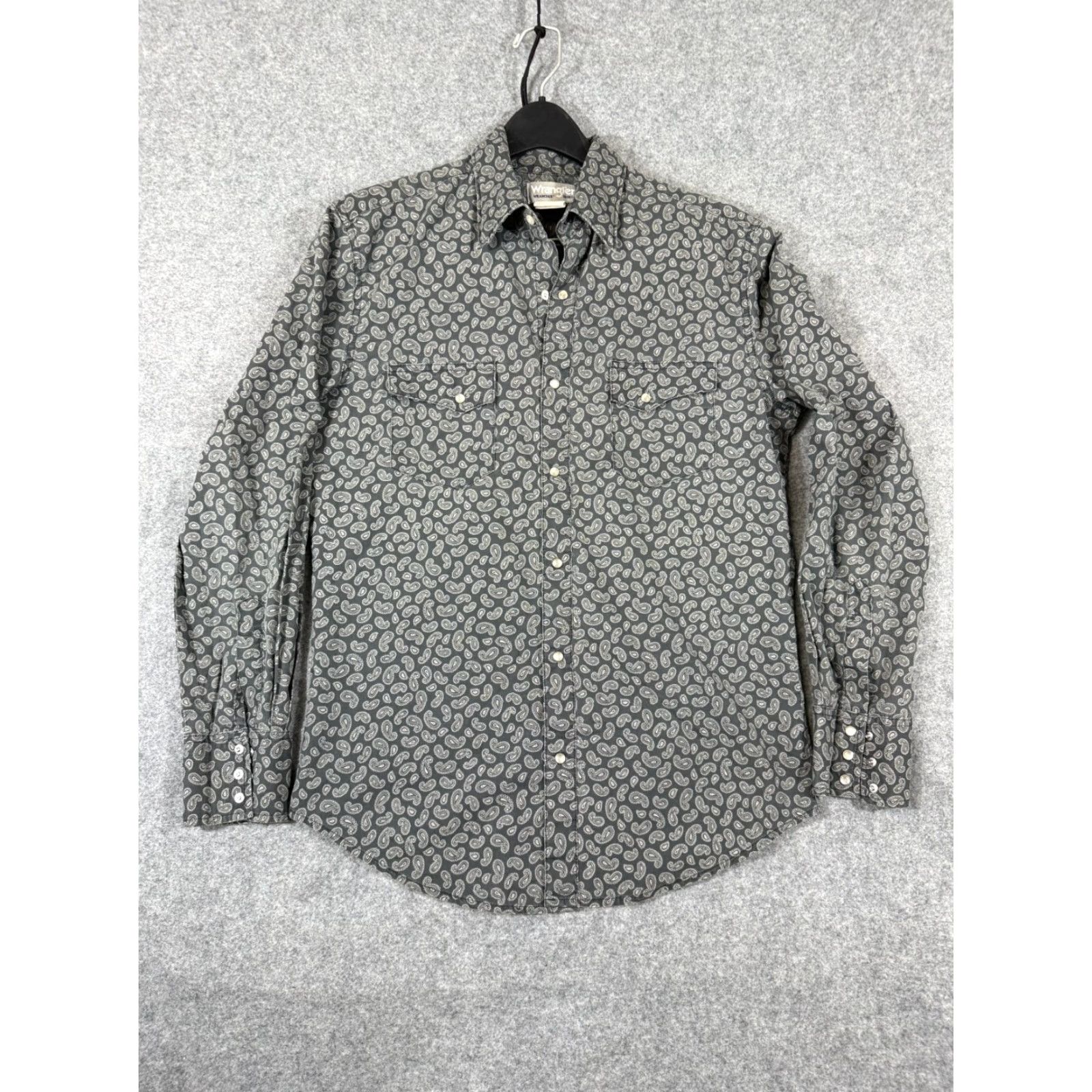 Wrangler VINTAGE Wrangler Wrancher Western Shirt Mens M Gray Paisley Pearl Snap Front Cowboy Pockets Long Sleeve Mens Size US M / EU 48-50 / 2 - 3 Thumbnail