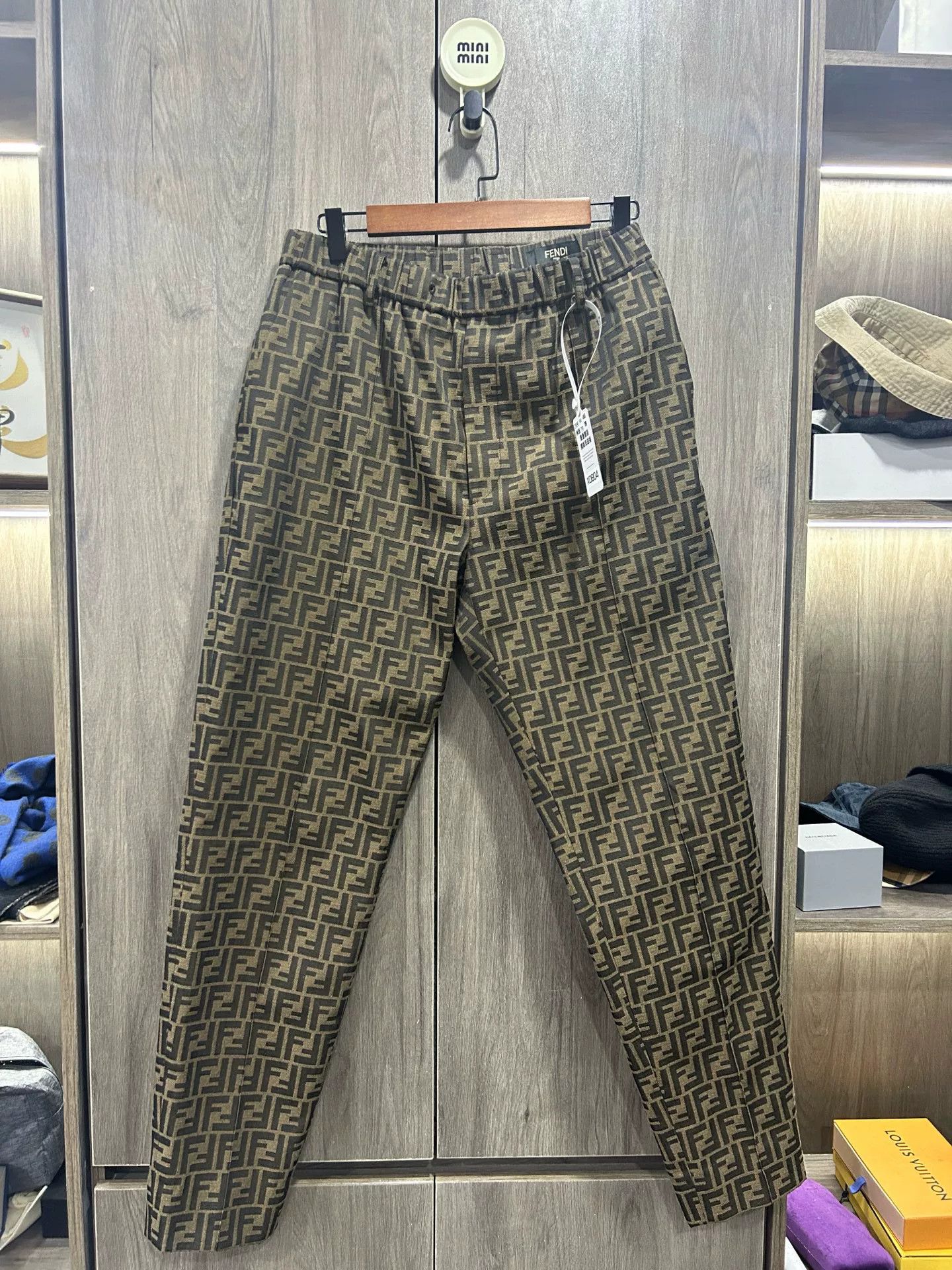 Fendi FENDI Logo All-Over Print Straight Jeans Size US 32 / EU 48 - 1 Thumbnail