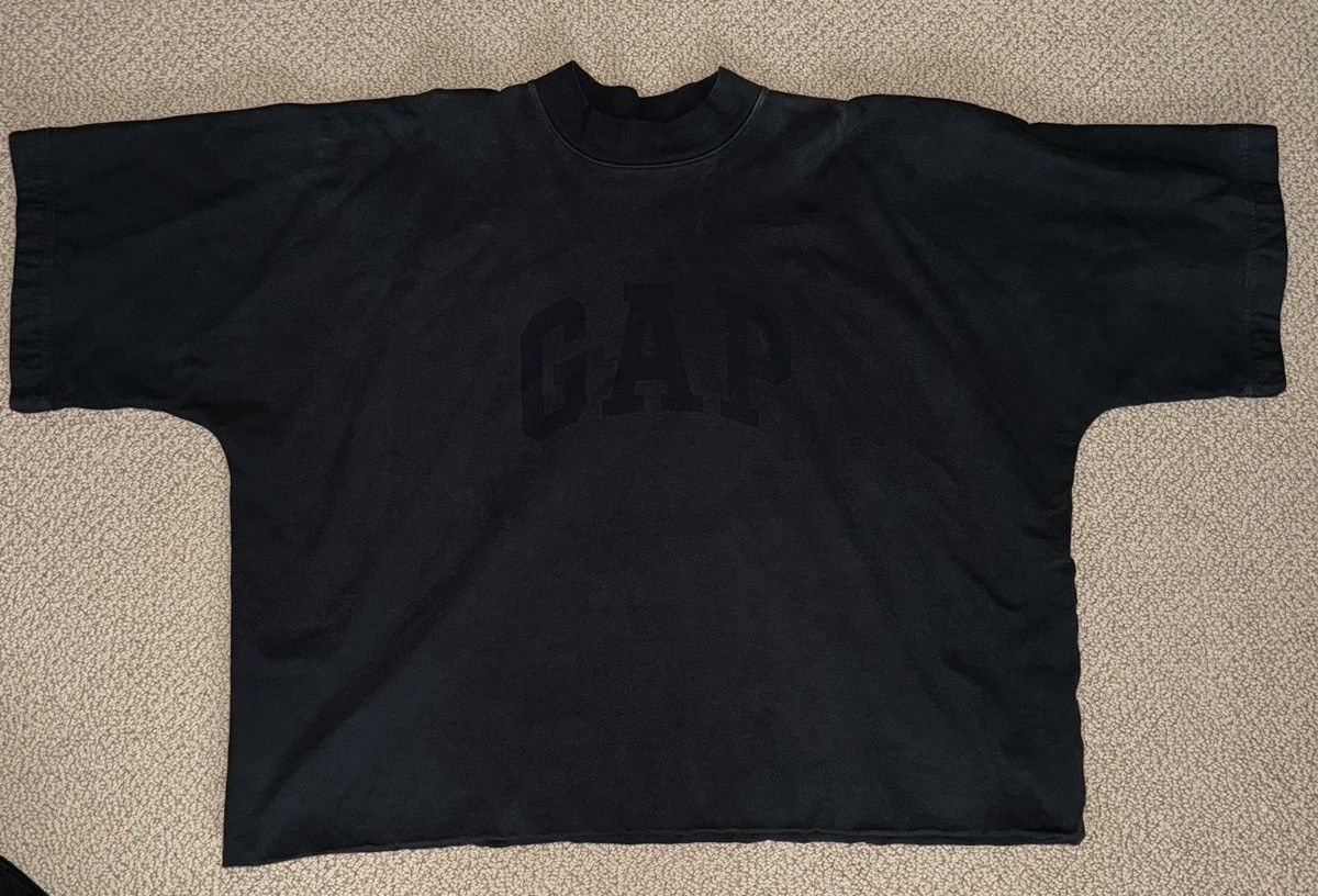 image of Yeezy Gap Engineered By Balenciaga “No Seam Tee” in Black, Men's (Size Large)