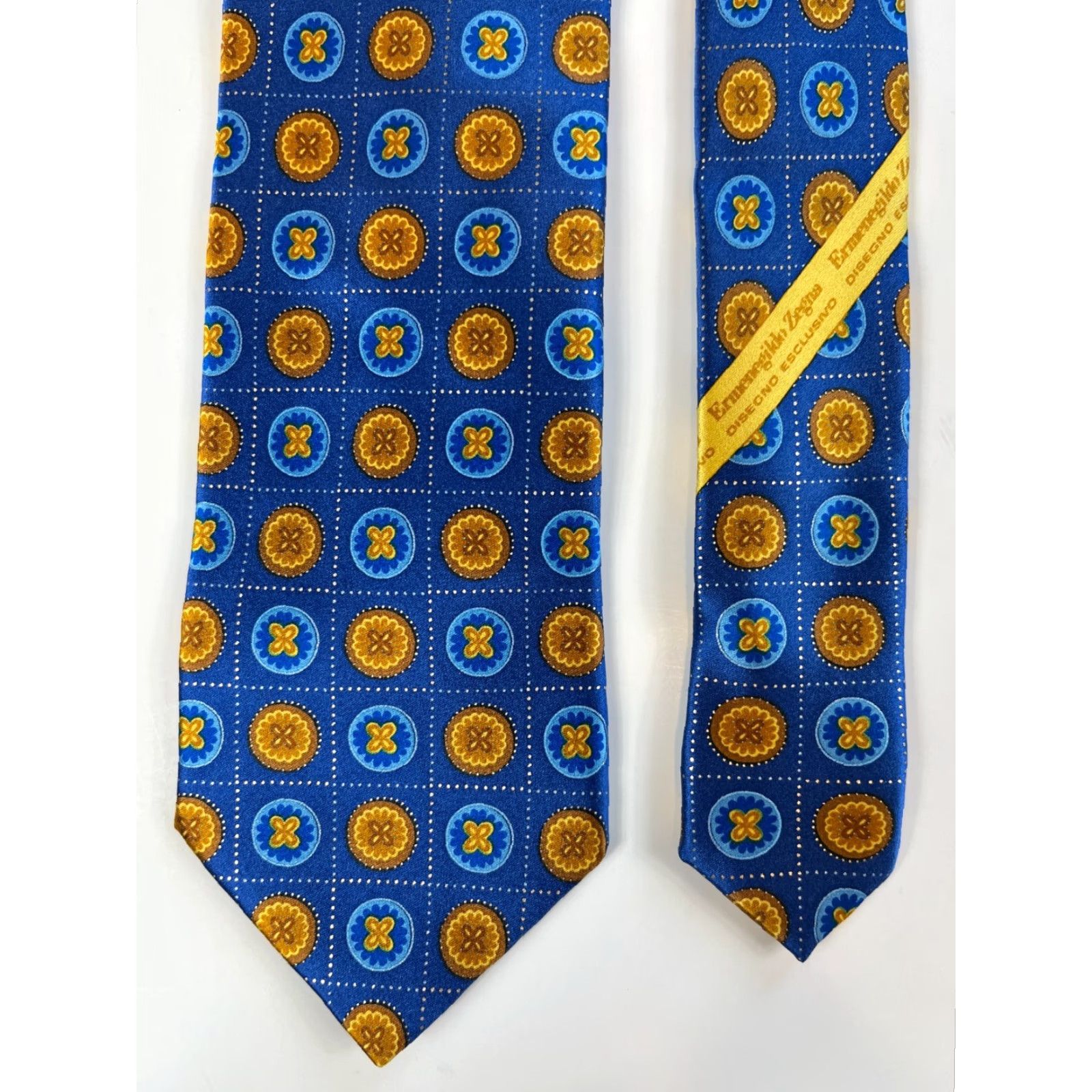 Ermenegildo Zegna VINTAGE Ermenegildo Zegna Men's Silk Tie Blue Geometric 100% Silk Made in Italy 59.25" 3 3/8" Length Width Dress Designer Tie Men’s Health? Size ONE SIZE - 5 Thumbnail