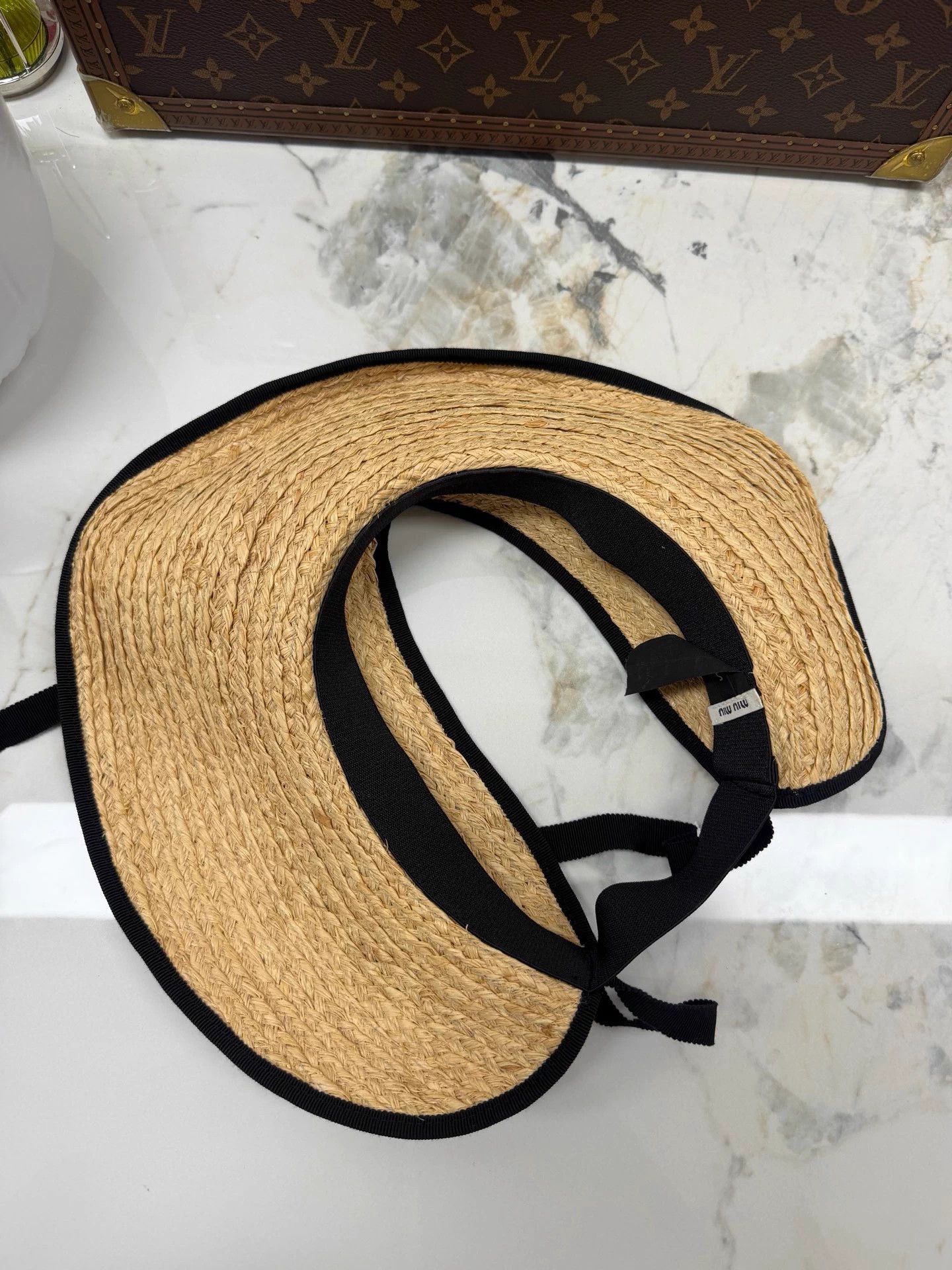 Miu Miu MIUMIU Rhinestone Straw Hat Elastic Band Size S MINT Size ONE SIZE - 4 Thumbnail