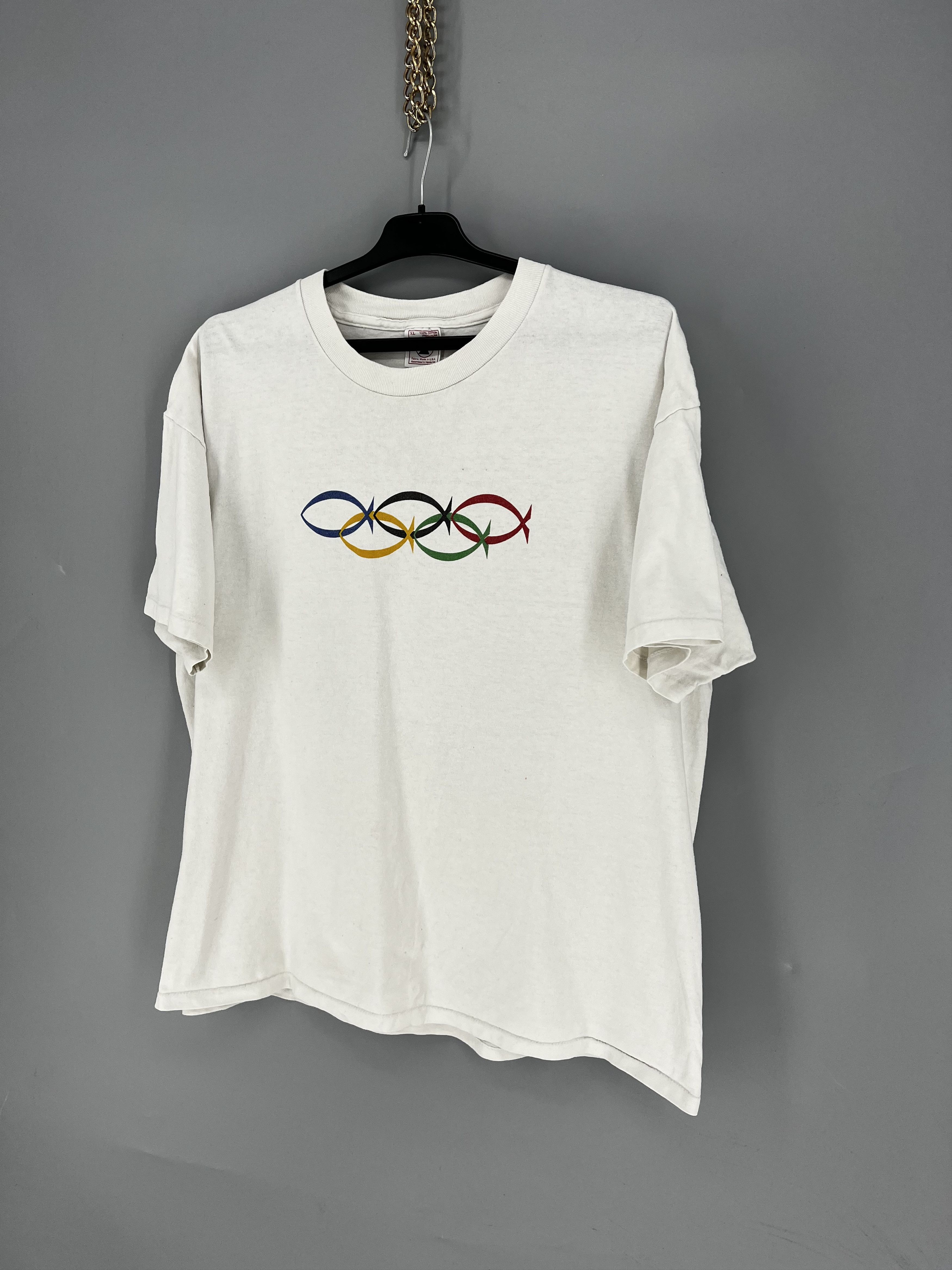 Vintage Vintage 1990s Olympics John 3:16 Jesus Tee Thrashed T-Shirt Size US L / EU 52-54 / 3 - 4 Thumbnail