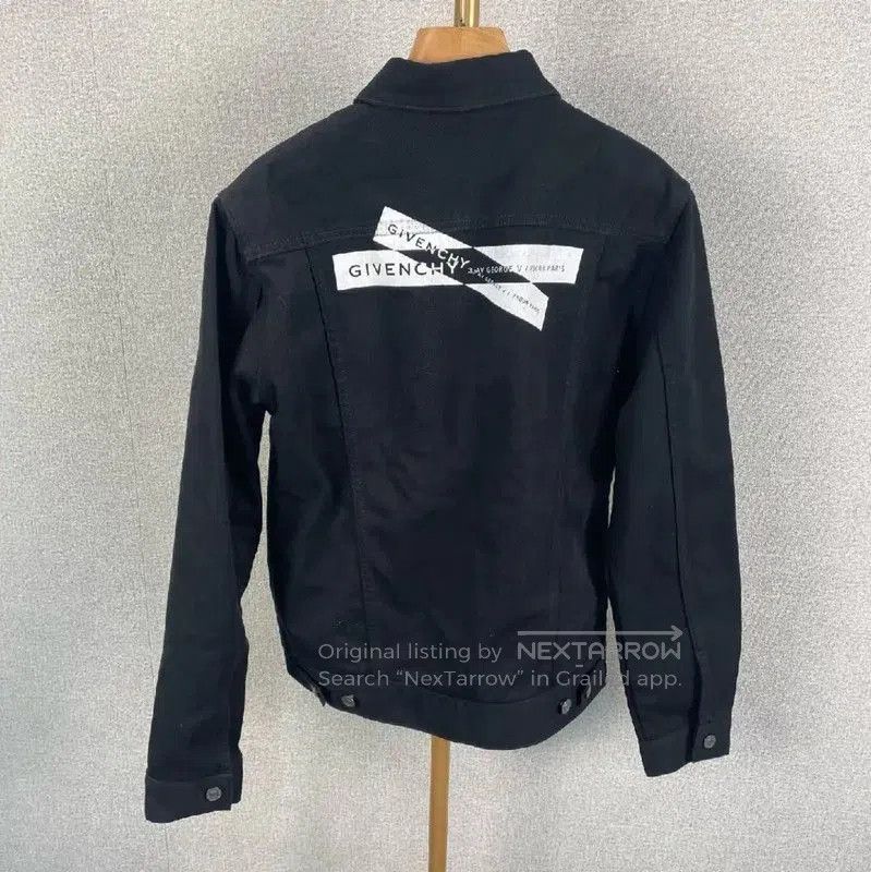 Givenchy Givenchy Black Cotton Jacket for Women . Size M / US 6-8 / IT 42-44 - 2 Thumbnail
