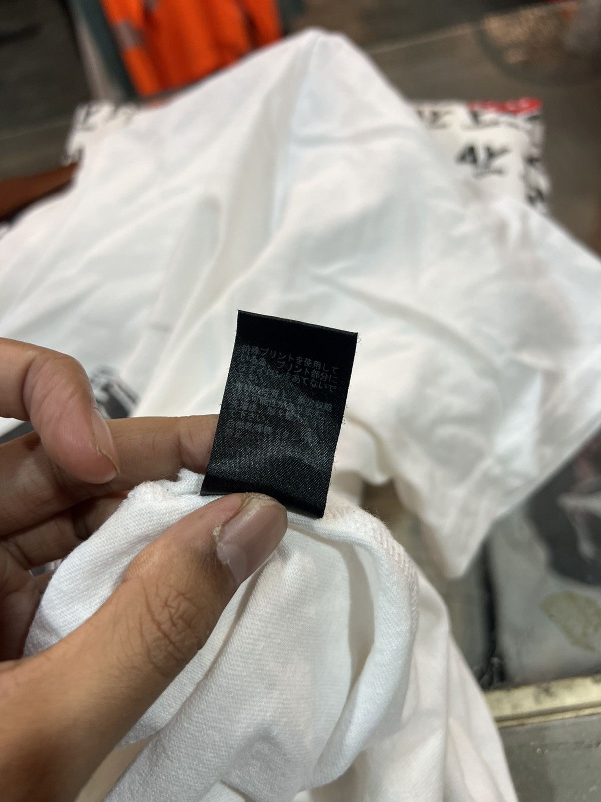 Undercover Undercover How To Avoid Everything Tee Size US M / EU 48-50 / 2 - 7 Thumbnail
