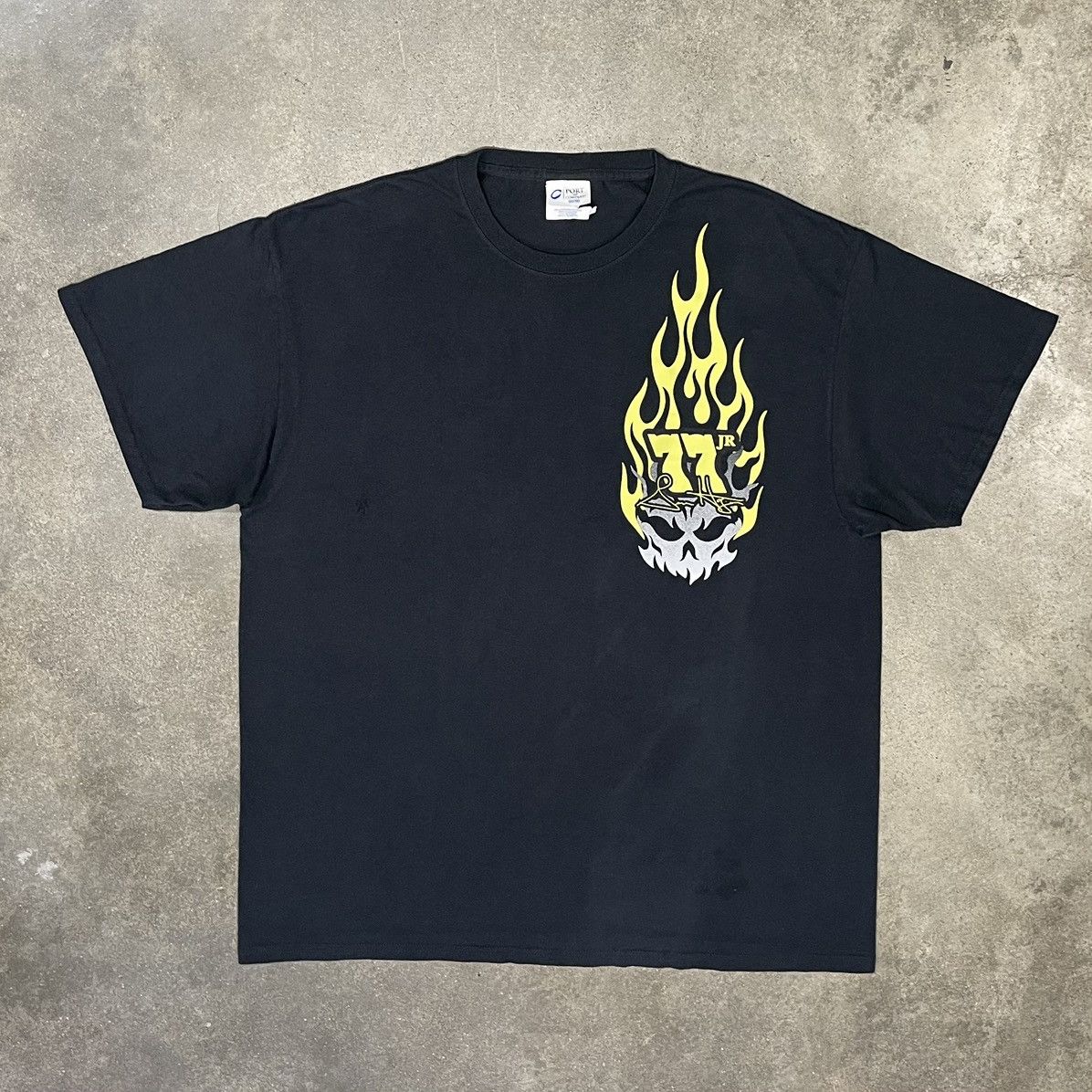 Vintage Vintage Distressed Faded Skull Graphic T-Shirt Racing Tee Size US XL / EU 56 / 4 - 2 Thumbnail