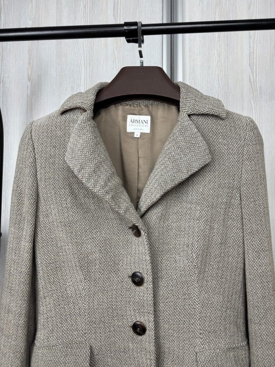 Armani Collezioni Armani Collezioni made in Italy grey wool herringbone blazer Size M / US 6-8 / IT 42-44 - 3 Thumbnail