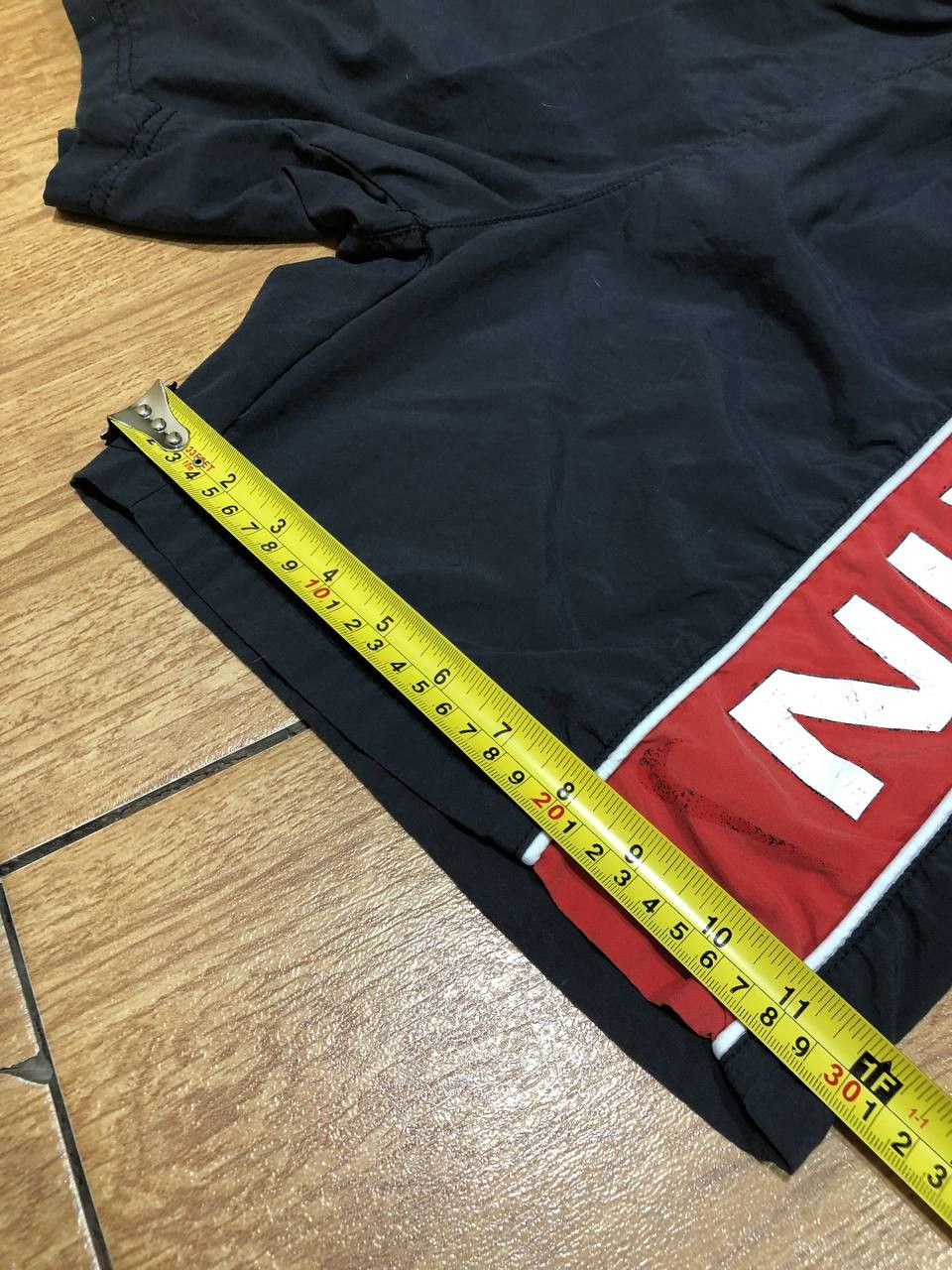 Nike streetwear big logo NIKE shorts black Vintage crazy Y2K Size US 30 / EU 46 - 13 Thumbnail