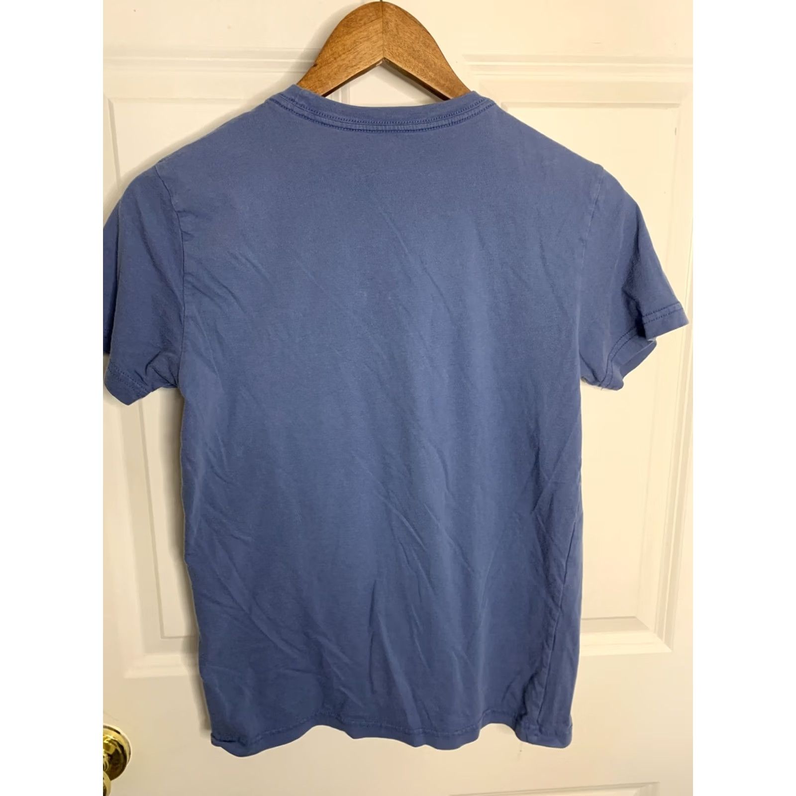 Vintage Alerican Eagle Blue T-Shirt Short Sleeve Classic Fit SZ S Teens Shirt Crew Neck Vintage No Graphic Print Size US S / EU 44-46 / 1 - 6 Thumbnail