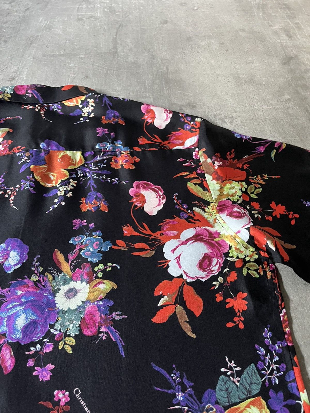 Dior × Kaws Dior x Kaws S/S 2019 silk shirt Bouquet De Fleurs print Size US M / EU 48-50 / 2 - 11 Thumbnail