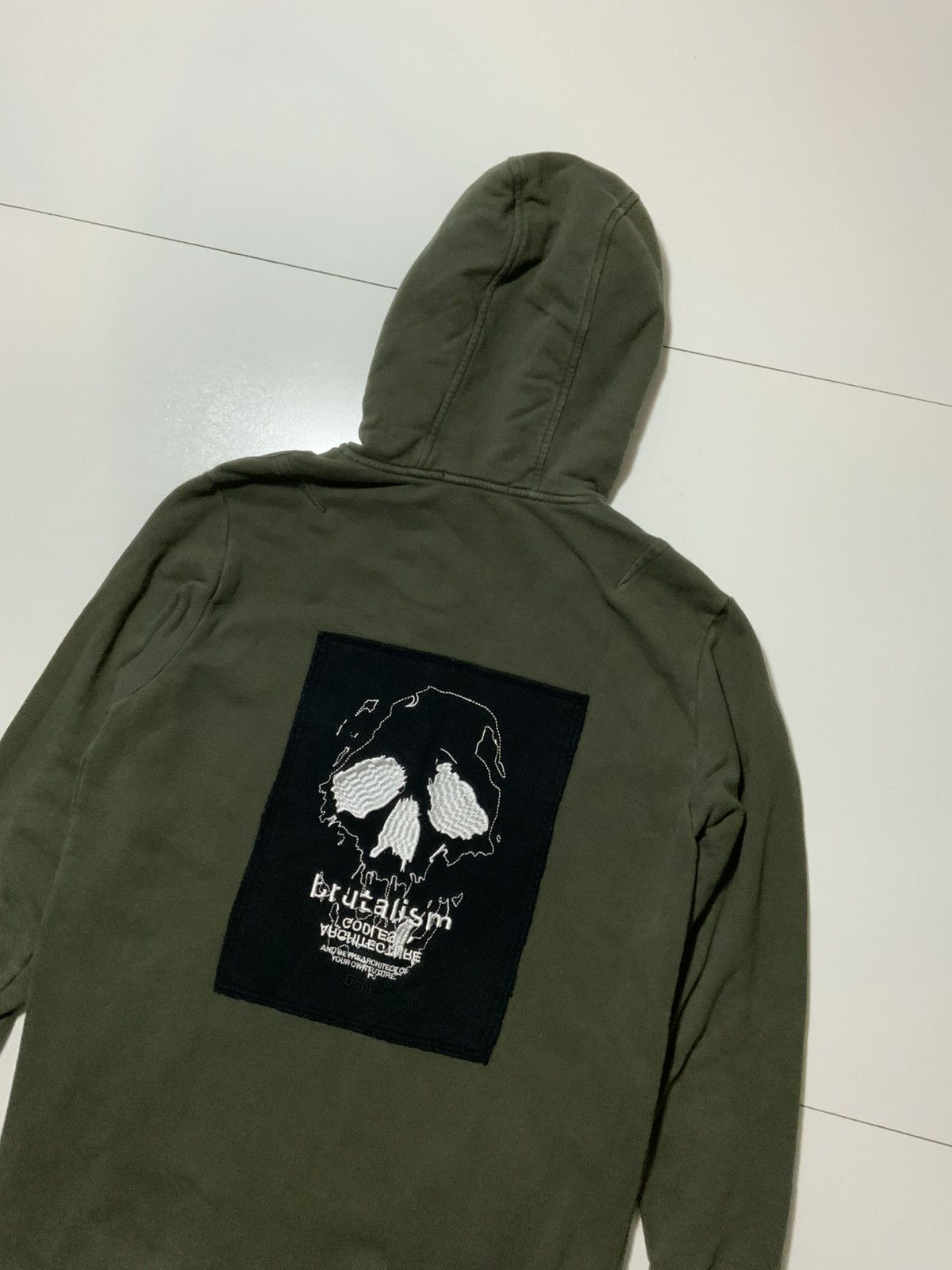 5cm 5CM Brutalism Architect Your Future Skull Japan Patch Hoodie Size US L / EU 52-54 / 3 - 4 Thumbnail
