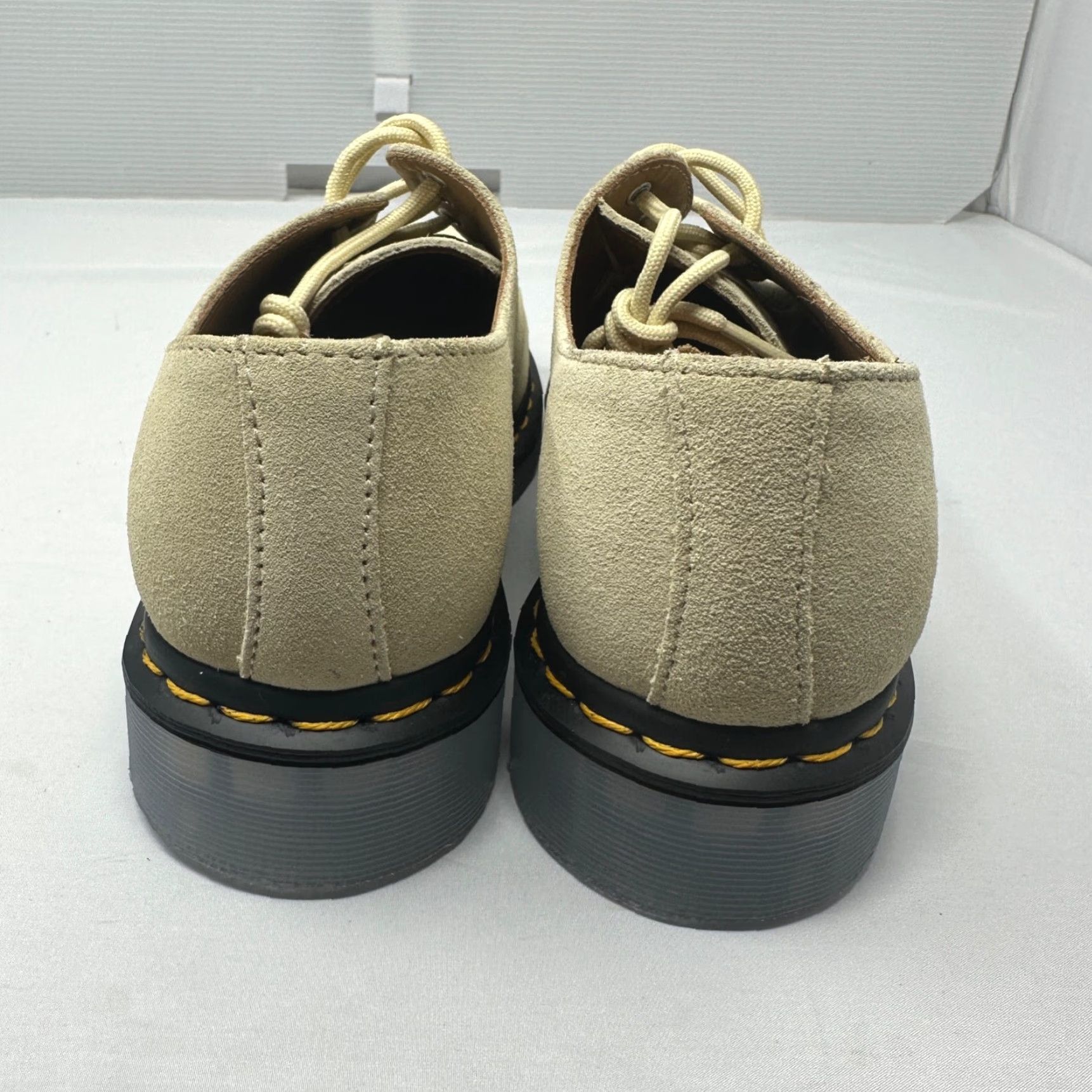 Dr. Martens Dr Martens 1461 Iced Mens 8 Low Top Oxford Shoes Ivory Toile Cream E.H. Suede Size US M / EU 48-50 / 2 - 6 Thumbnail