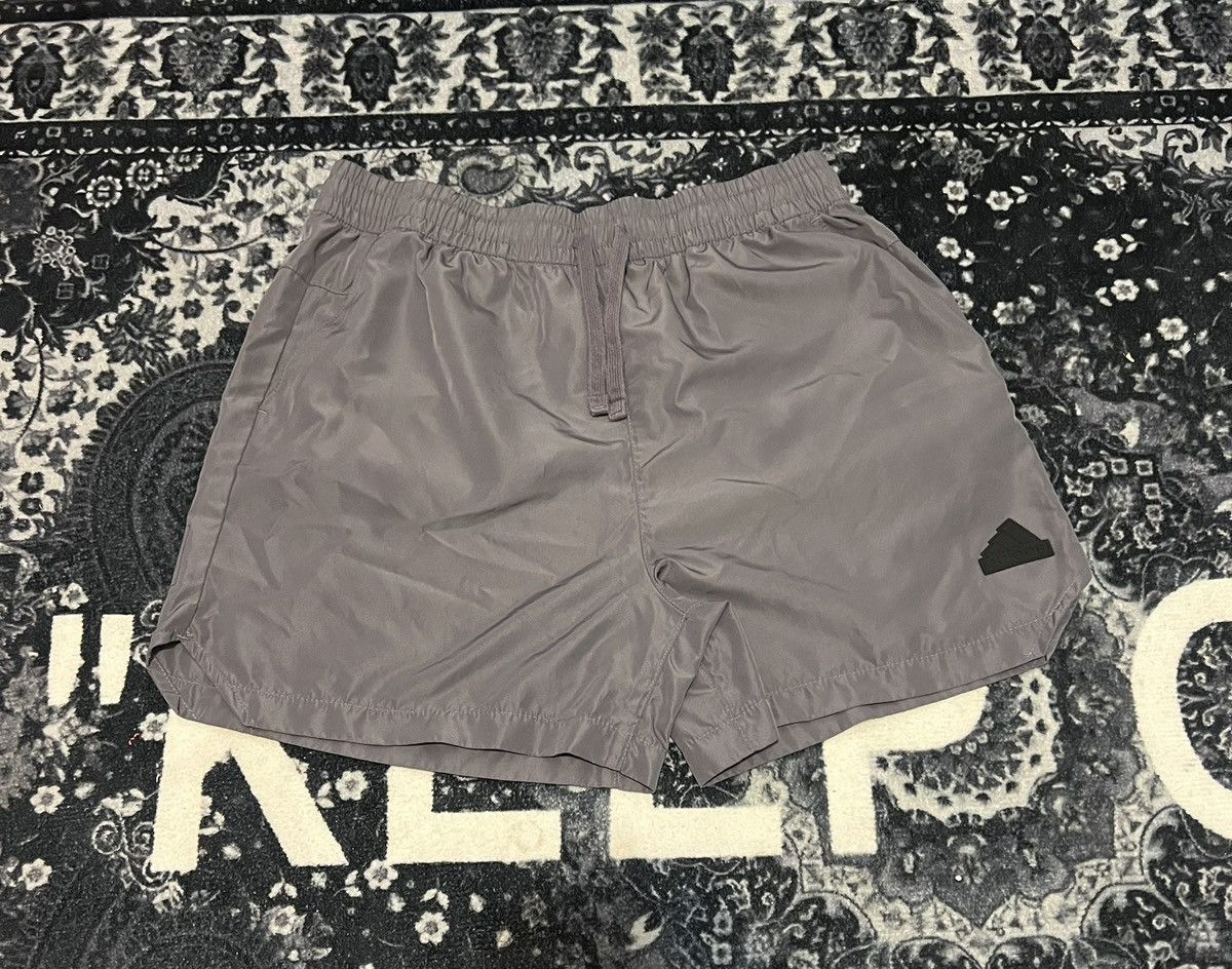 Adidas PURPLE ADIDAS RUNNING SHORTS Size US 30 / EU 46 - 1 Thumbnail