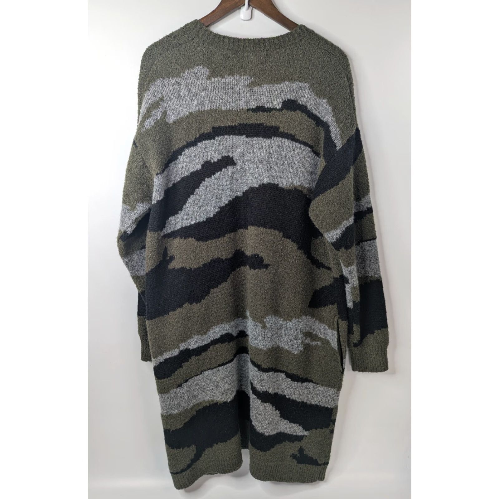 Vintage VINTAGE Knox Rose Camo Cardigan Women Sweater Large Olive Long Sleeve Open Front Boho Size L / US 10 / IT 46 - 4 Thumbnail