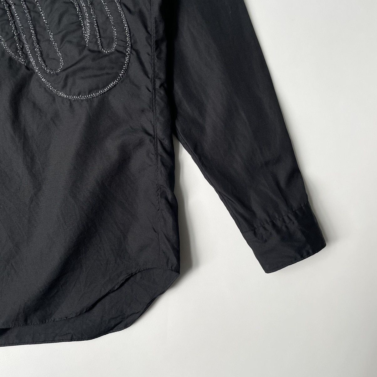 Comme des Garcons S/S 06 Embroidered 'Tongue' Logo Shirt Size US M / EU 48-50 / 2 - 8 Thumbnail