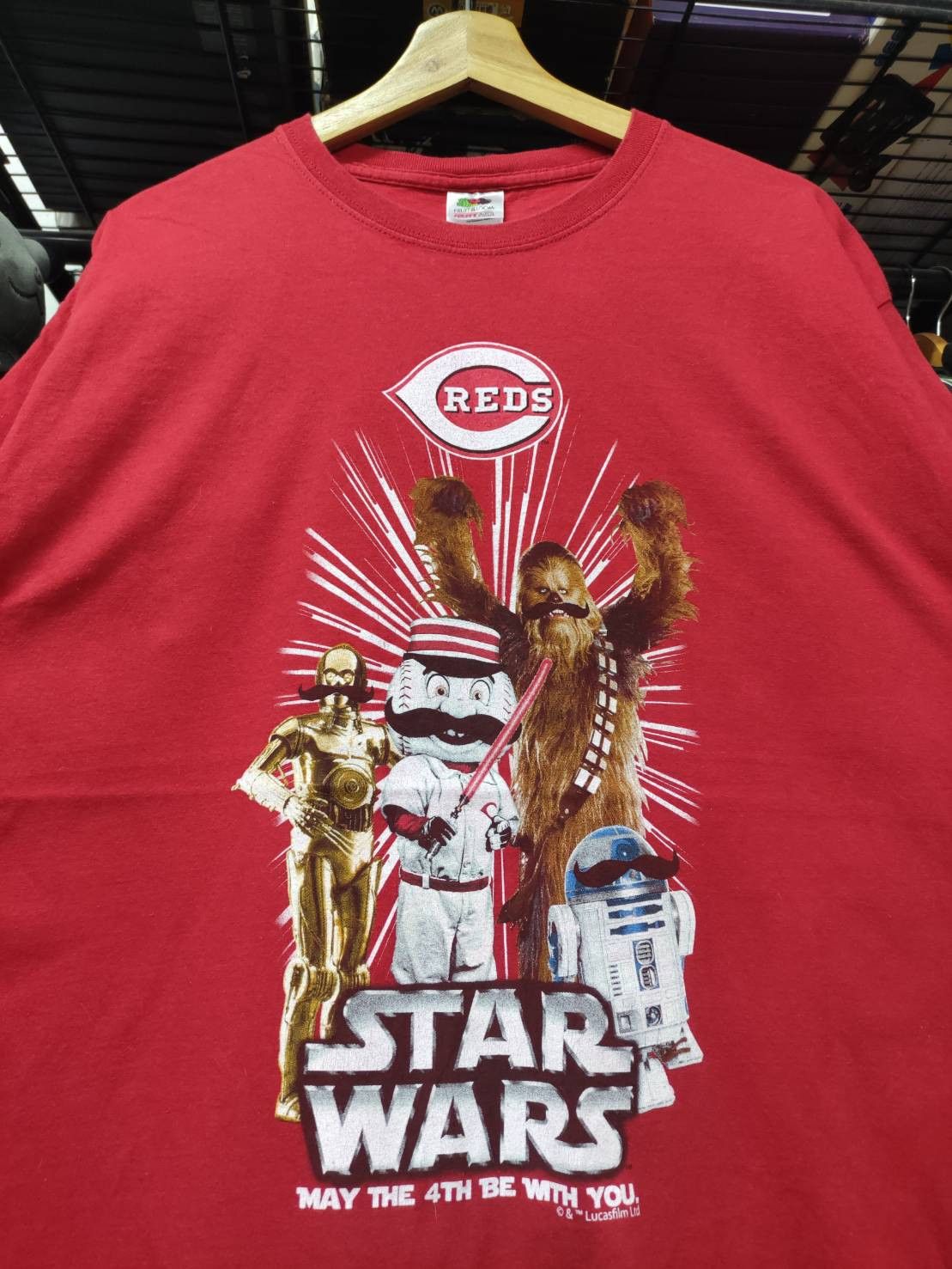 Star Wars Vtg 00's Star Wars x Cincinnati Reds " May the 4th " MLB Size US XL / EU 56 / 4 - 1 Thumbnail