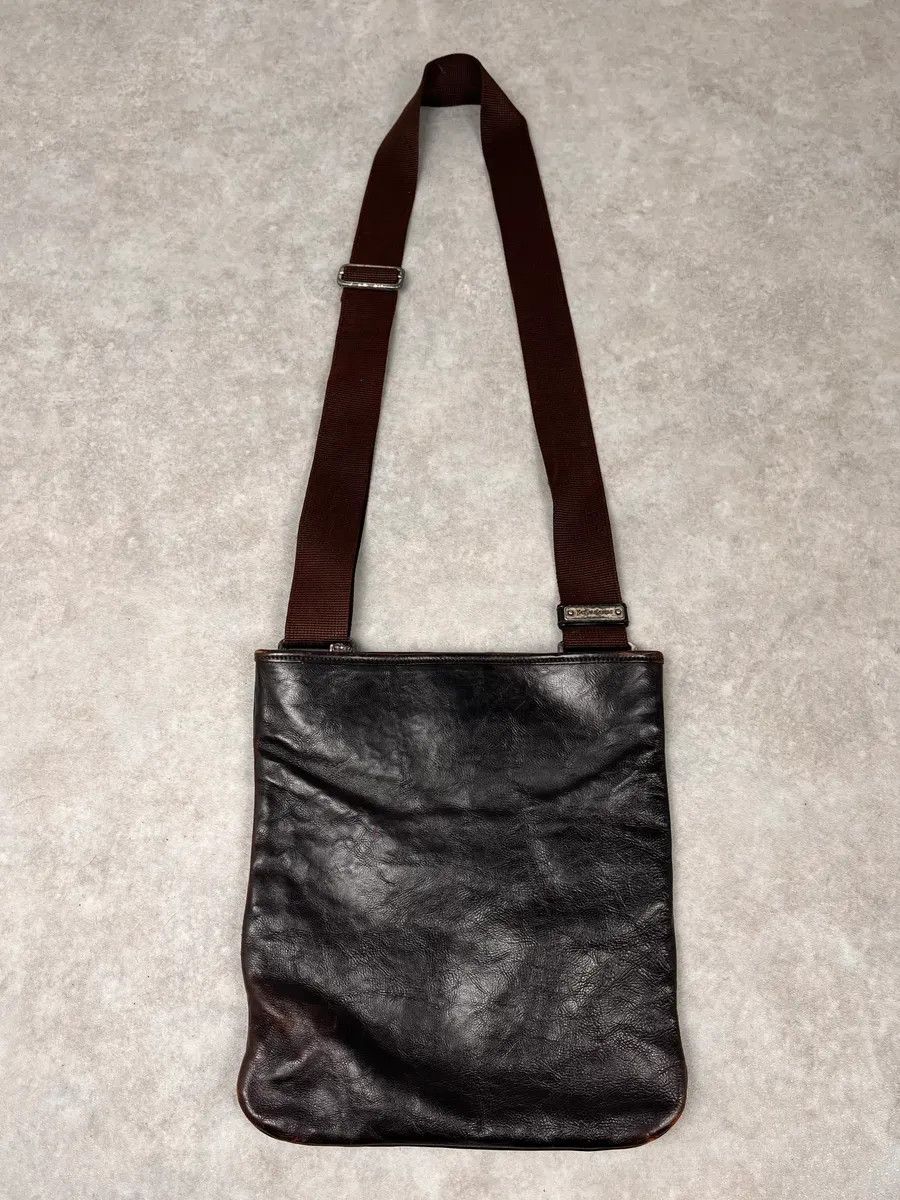 Yves Saint Laurent AW2002 Yves Saint Laurent Brown Leather Shoulder Bag Size ONE SIZE - 1 Thumbnail