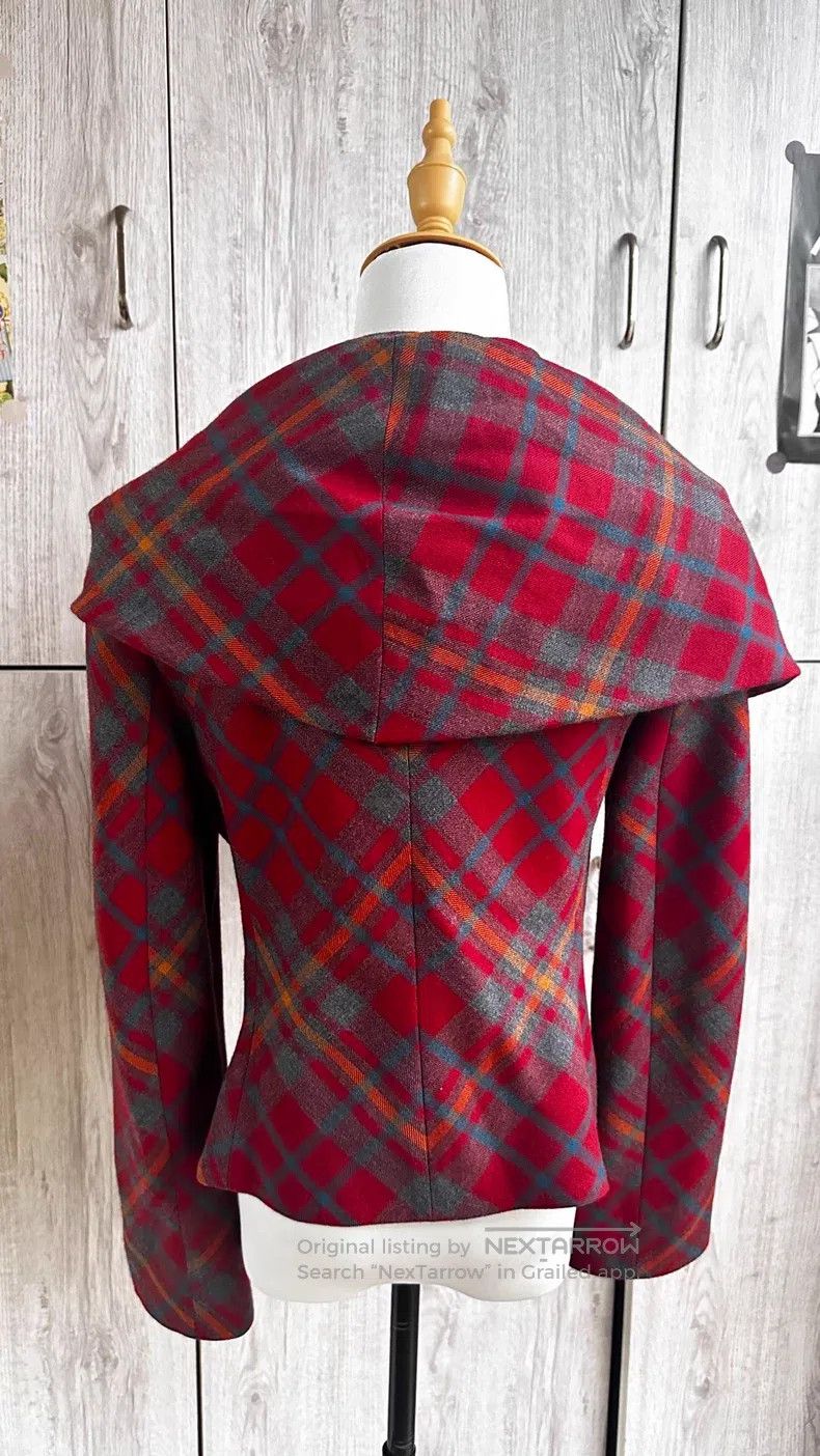 Vivienne Westwood Vivienne Westwood Dip hem suit jacket, red checkered witch Size L / US 10 / IT 46 - 6 Thumbnail