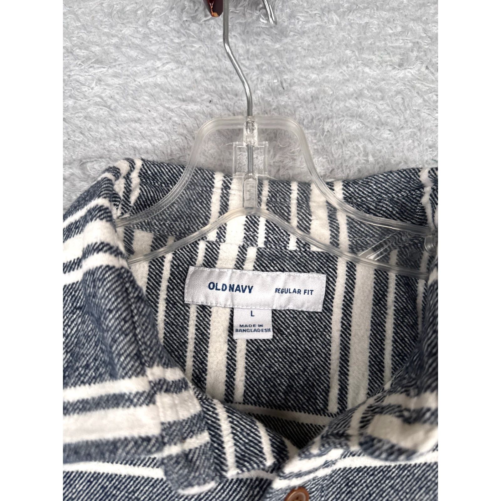 Old Navy Old Navy Shirt Men Large Blue White Stripe Long Sleeve Cotton Pocket Shirt Size US L / EU 52-54 / 3 - 7 Thumbnail