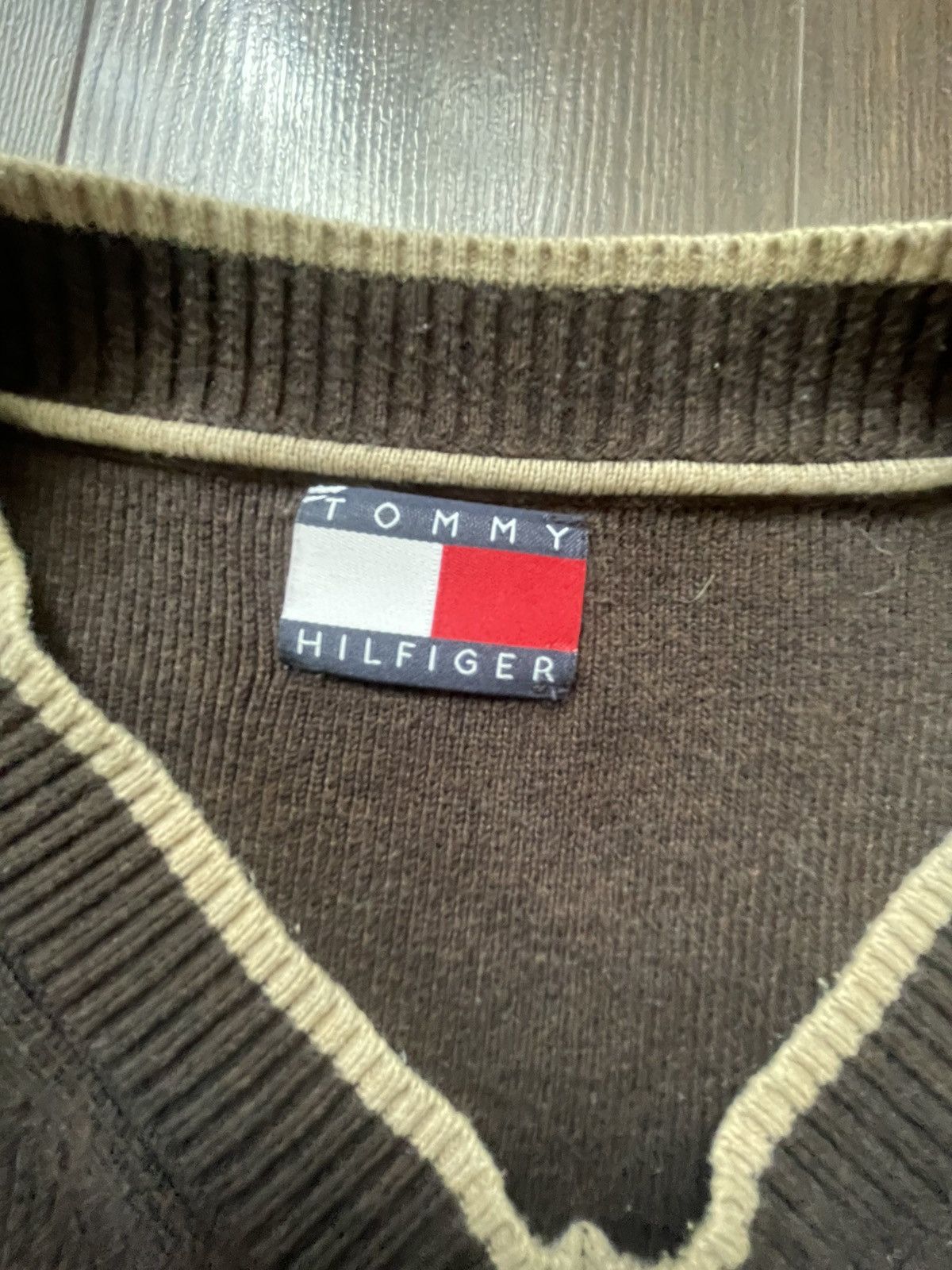 Tommy Hilfiger Vintage Tommy Hilfiger Flag Label Size US M / EU 48-50 / 2 - 3 Thumbnail