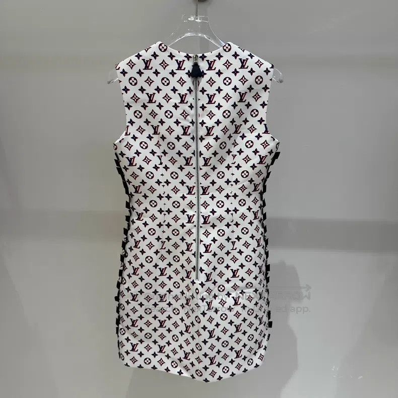 Louis Vuitton Louis Vuitton Monogram wool-silk-blend frilled crew neck d Size XS / US 0-2 / IT 36-38 - 4 Thumbnail