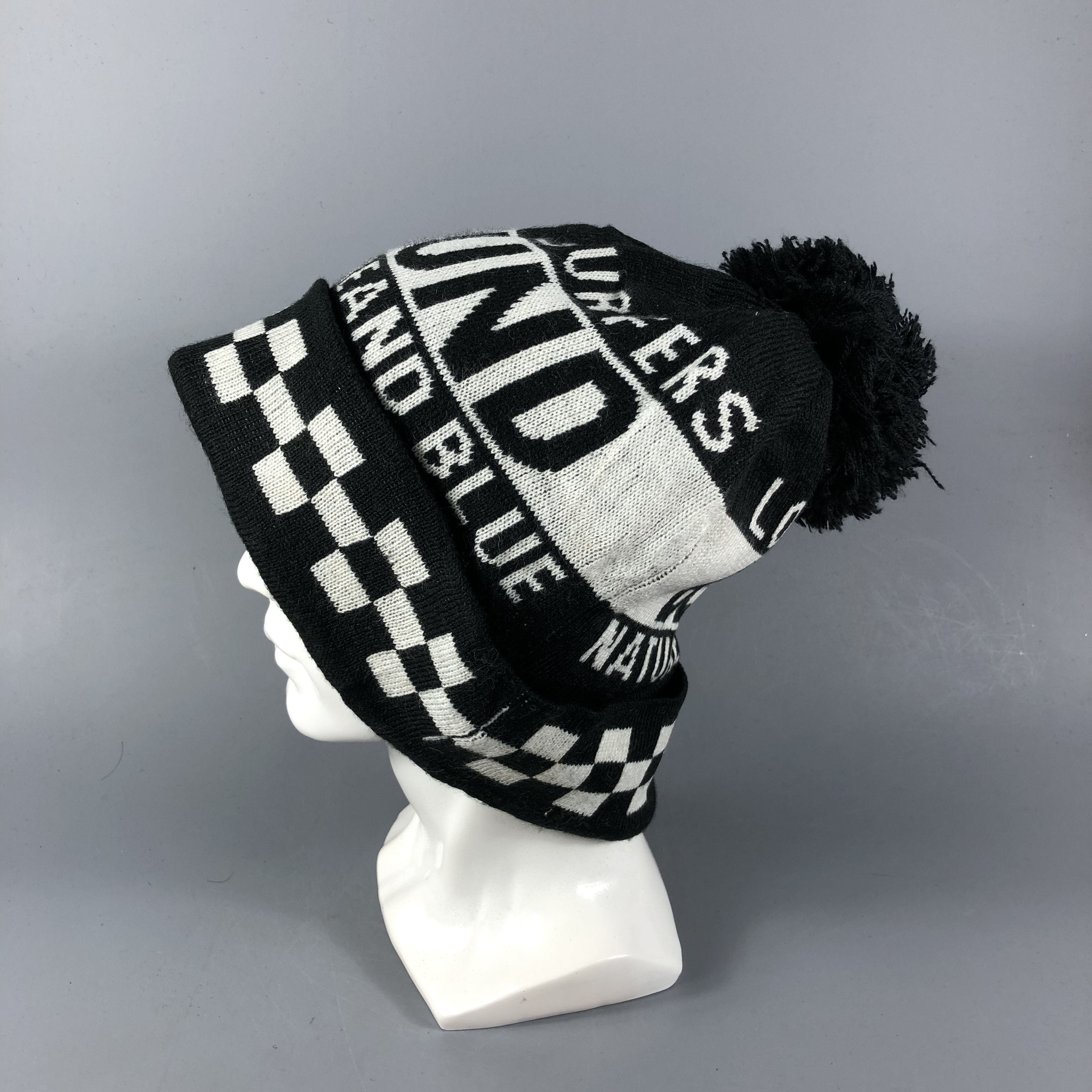 Vintage Nature And Blue Slouchy Bobble Beanie Snowcap Snow Hat B787 Size ONE SIZE - 1 Thumbnail