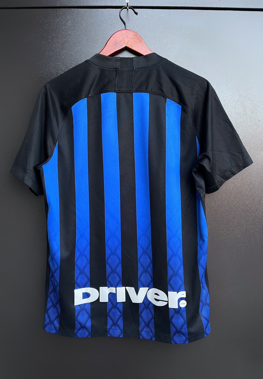 Nike INTER MILAN 2018 2019 HOME FOOTBALL SHIRT JERSEY NIKE Size US M / EU 48-50 / 2 - 6 Thumbnail