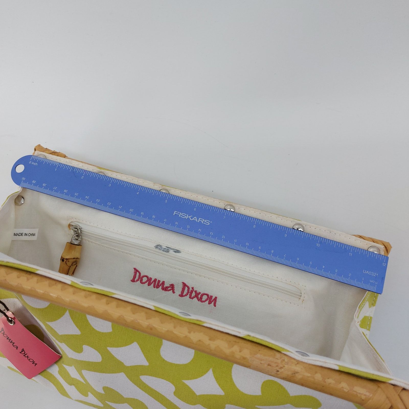 Other Donna Dixon Lime Green Clutch Bamboo Magnetic Bag Size ONE SIZE - 13 Thumbnail