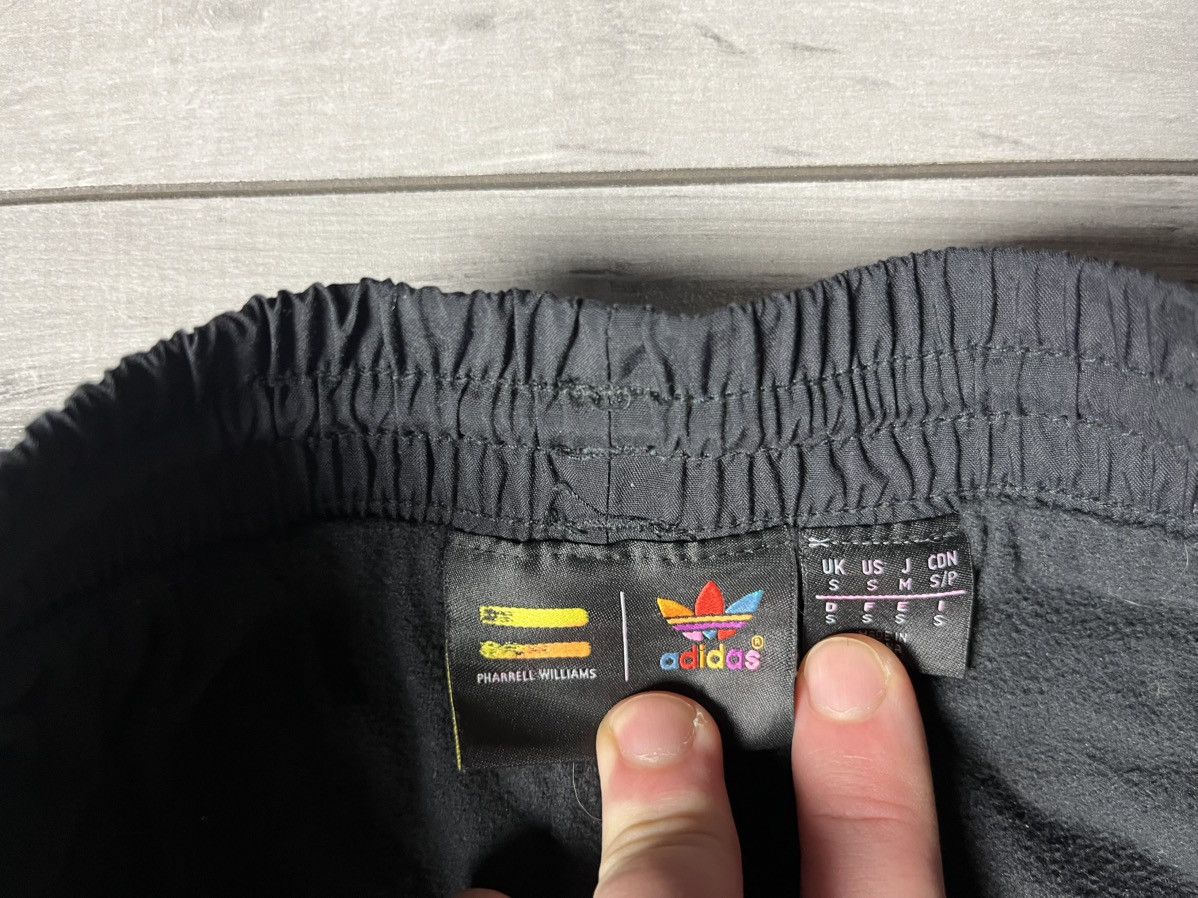 Adidas × Pharrell Adidas Pharrell Williams pants nylon size Small Size US 30 / EU 46 - 4 Thumbnail