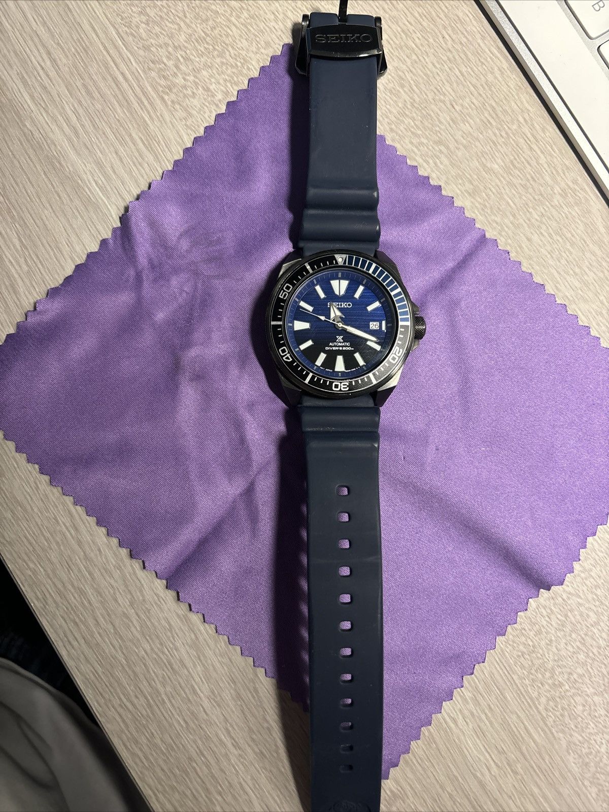 image of Seiko Air Divers 200M Watch in Blue, Men's
