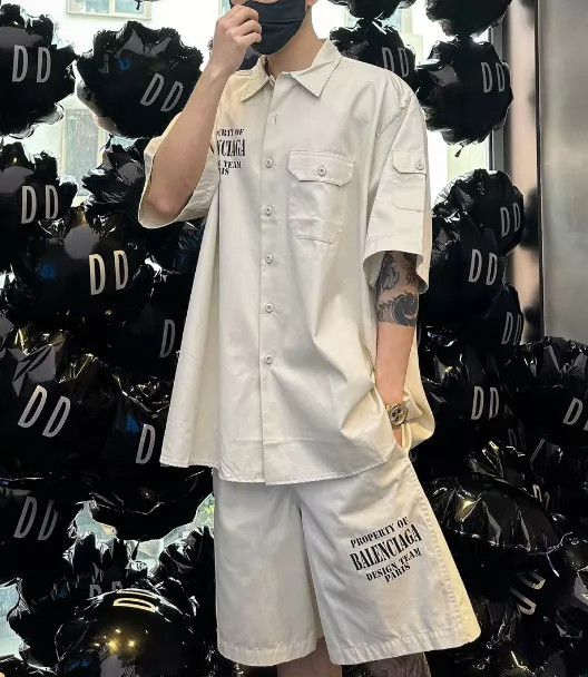 Balenciaga Balenciaga White Logo Short Sleeve Shirt 3 98 New Size US L / EU 52-54 / 3 - 8 Thumbnail
