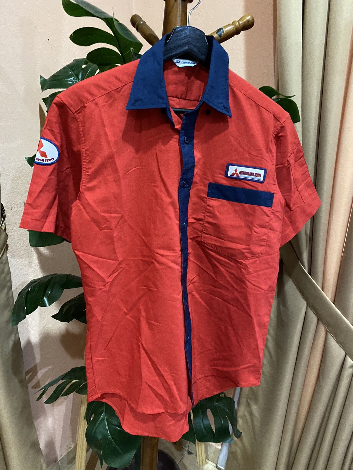 Japanese Brand × Vintage Vintage Mitsubishi Shoji Sekiyu Red and Blue Work Shirt Size US S / EU 44-46 / 1 - 3 Thumbnail