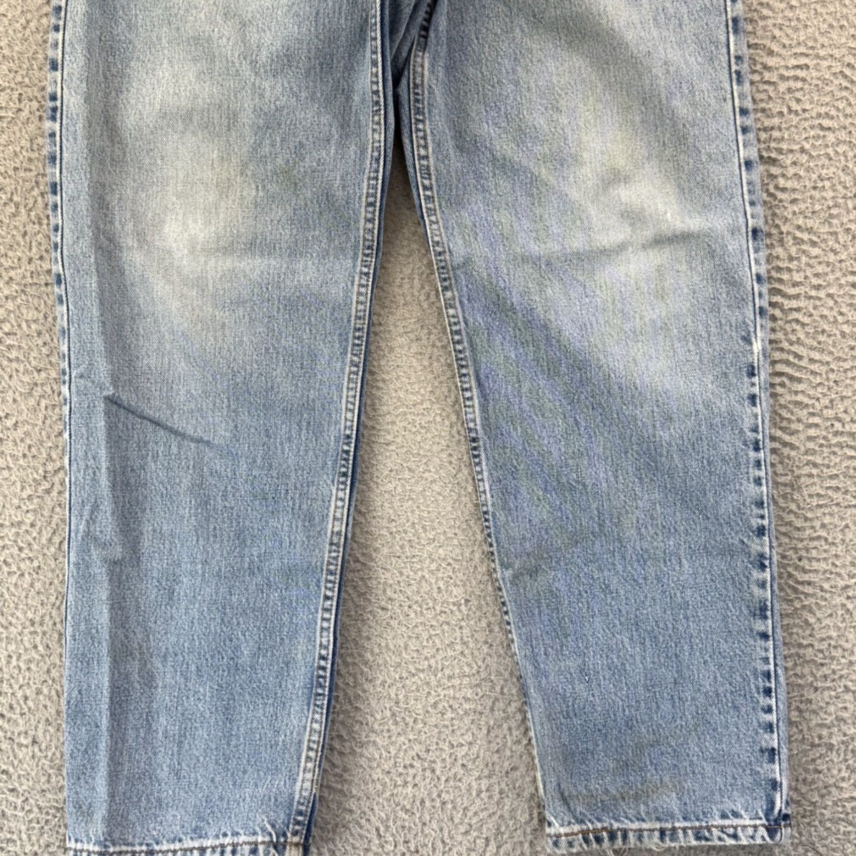 Levi's VINTAGE Levi's 550 Jeans Mens 36x30 Blue Distressed 90s Logo USA 5-Pocket Denim Straight Relaxed 90s Size US 36 / EU 52 - 2 Thumbnail